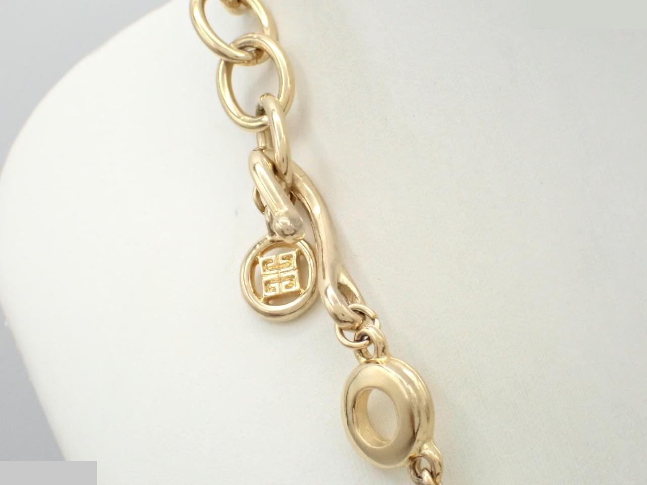Other lines: Precious metals, necklaces, pendants, gold — view 2