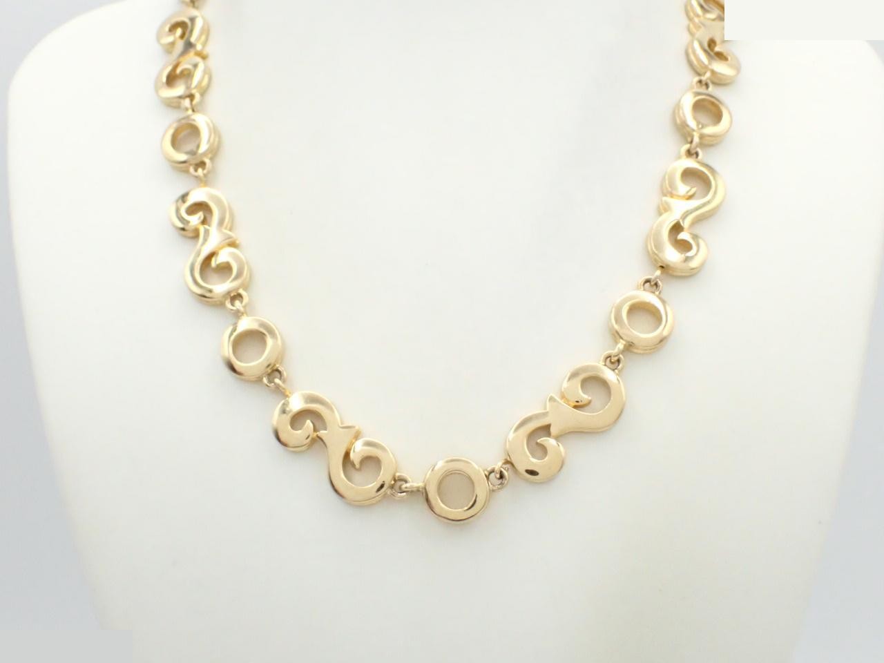 Other lines: Precious metals, necklaces, pendants, gold — view 3