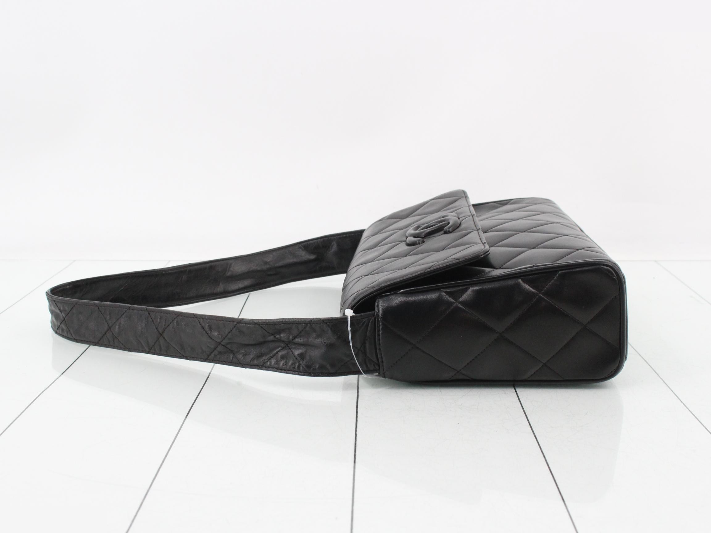Matelassé Lambskin One-Shoulder Bag with Coco Mark — view 4