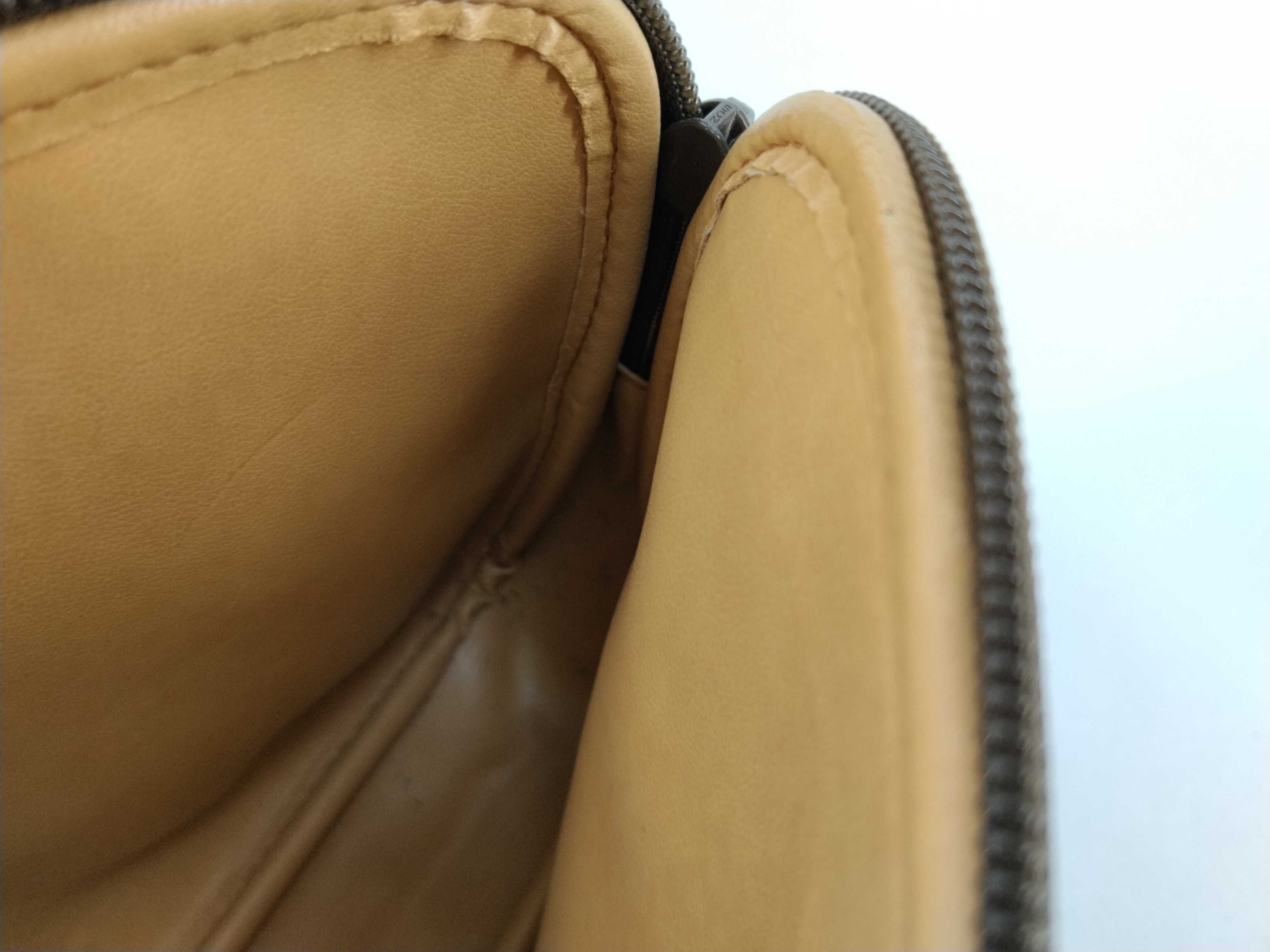GG Supreme Gucci Shoulder Bag GG Supreme Vintage Brown Shoulder Bag — view 9