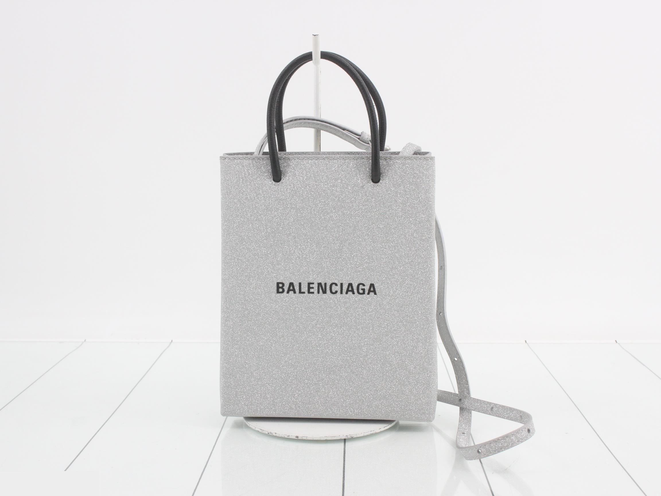 Day shoulder bag