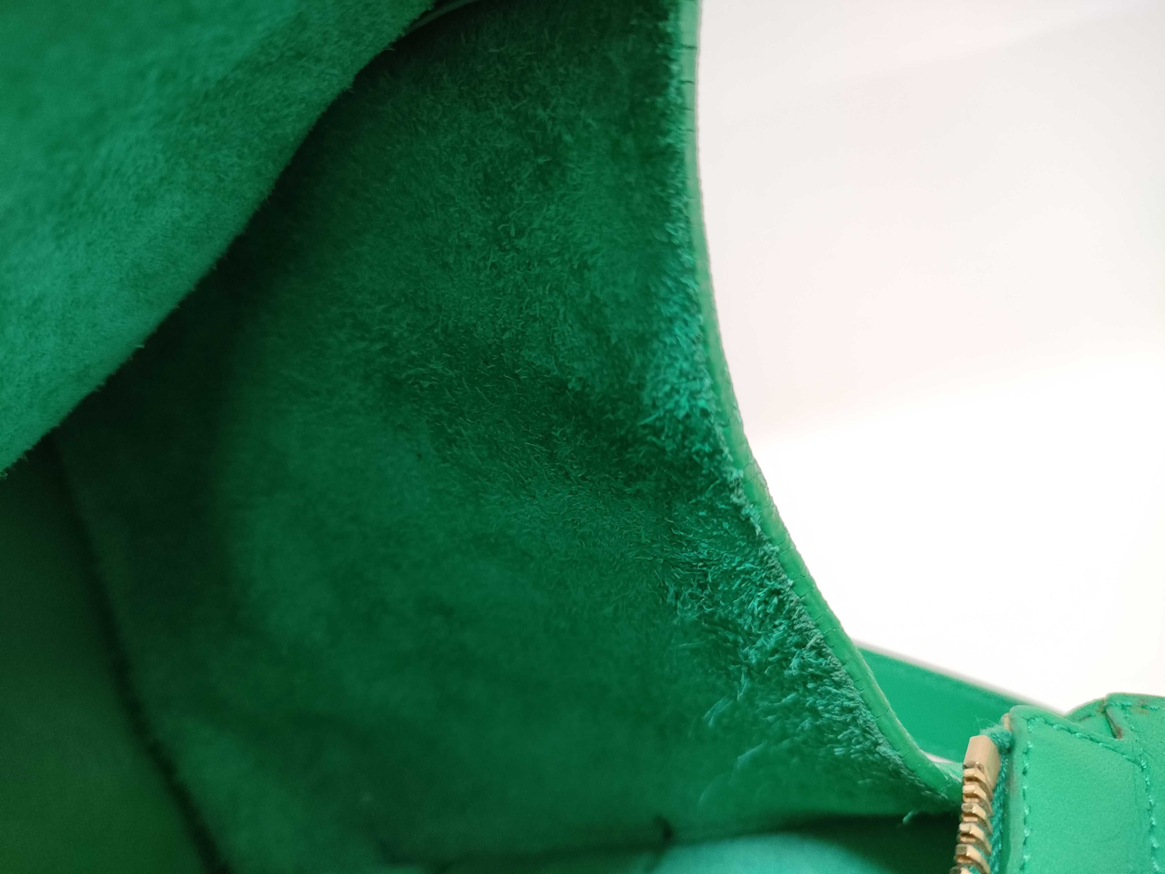 PH-YSL Green Leather Handbag — view 11
