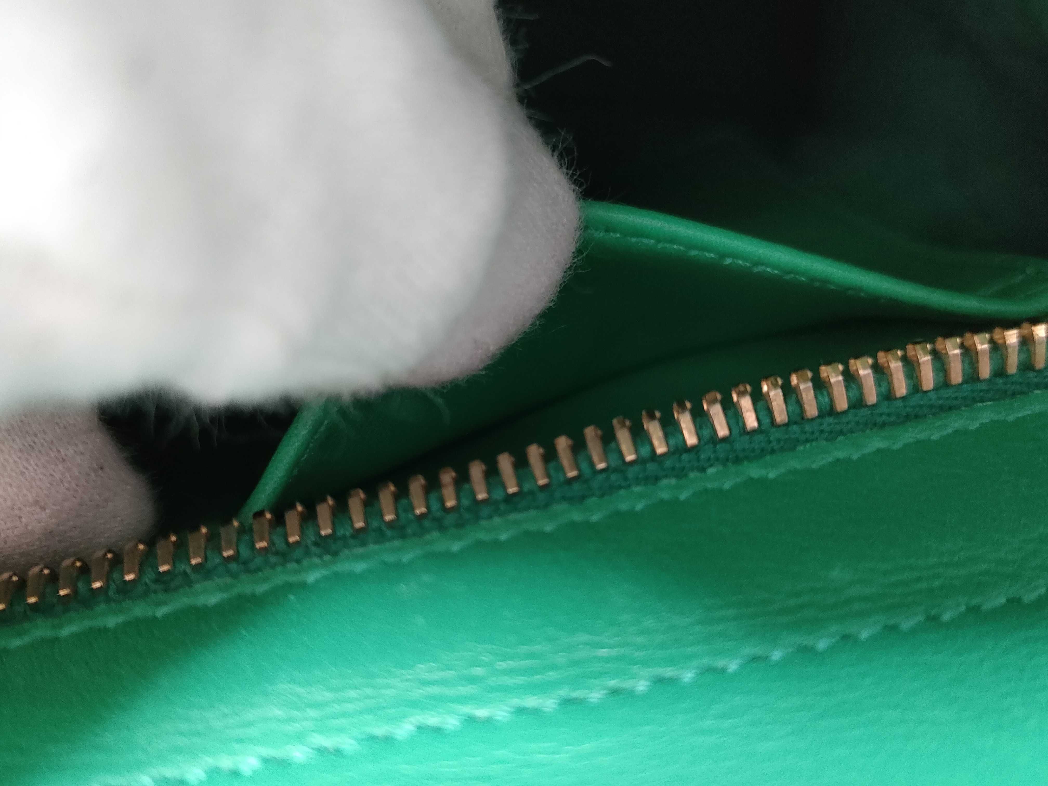 PH-YSL Green Leather Handbag — view 14