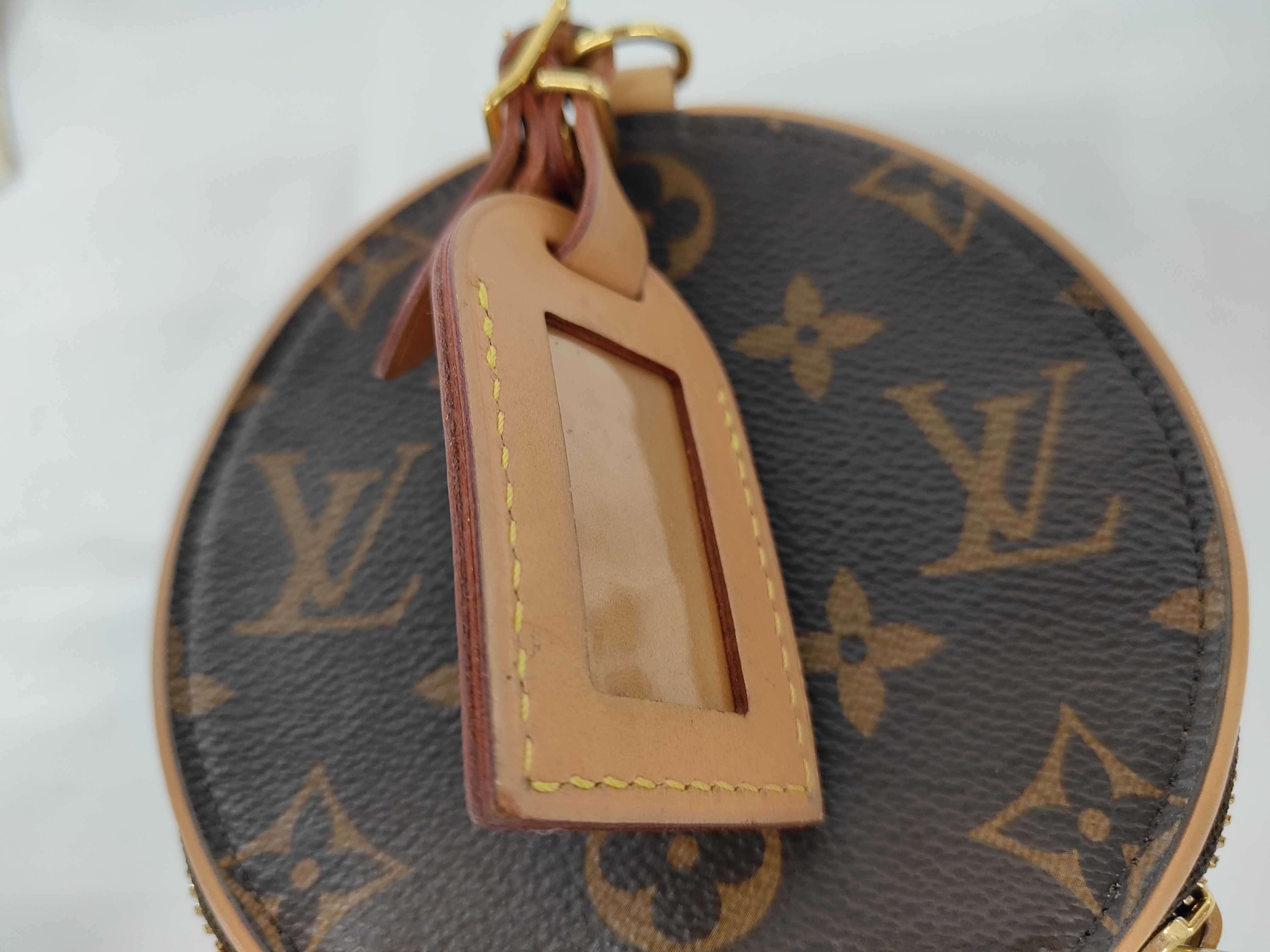 Monogram LV M44699 Mini Poîte Shoulder Bag — view 12