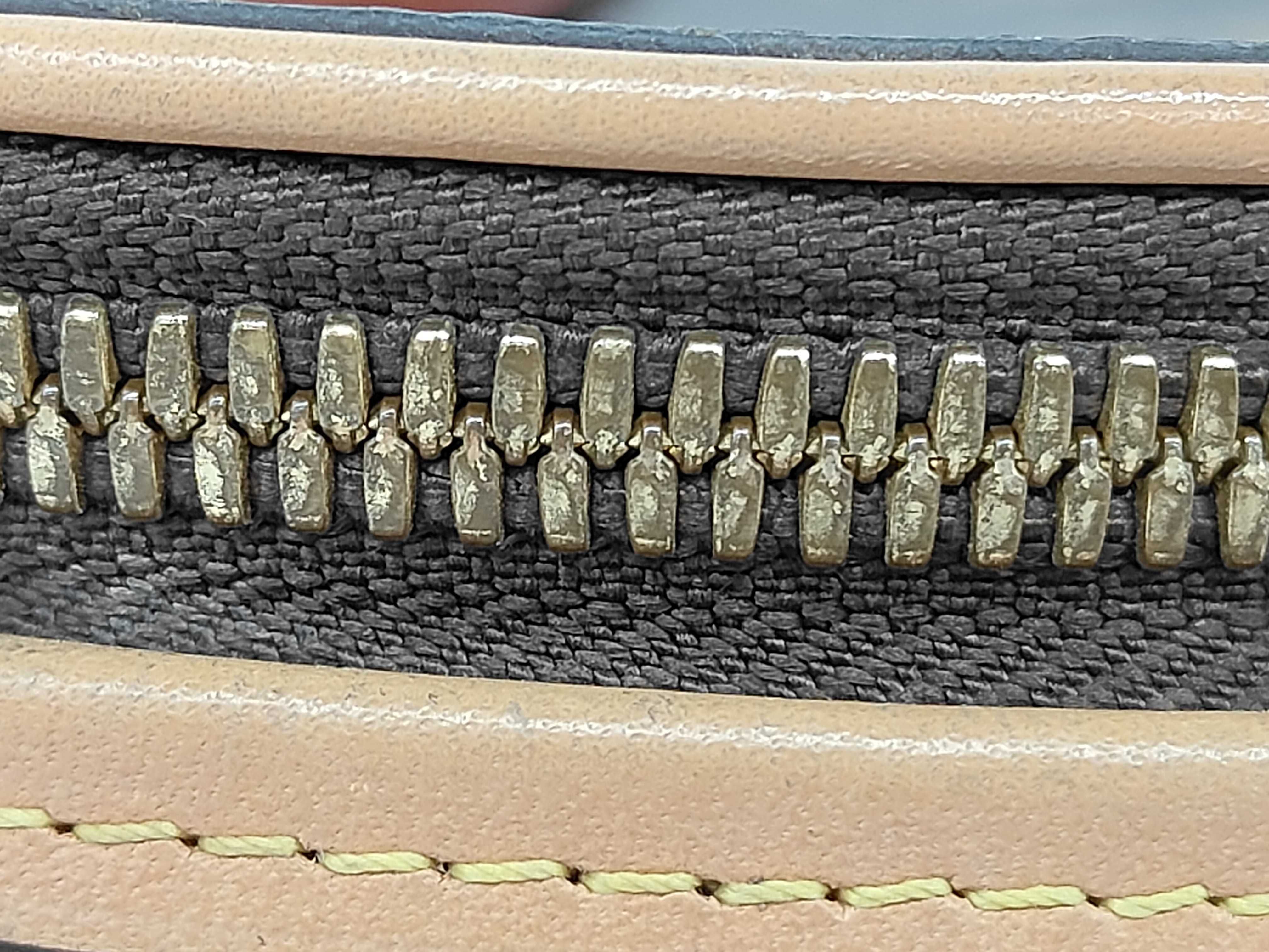 Monogram LV M44699 Mini Poîte Shoulder Bag — view 3