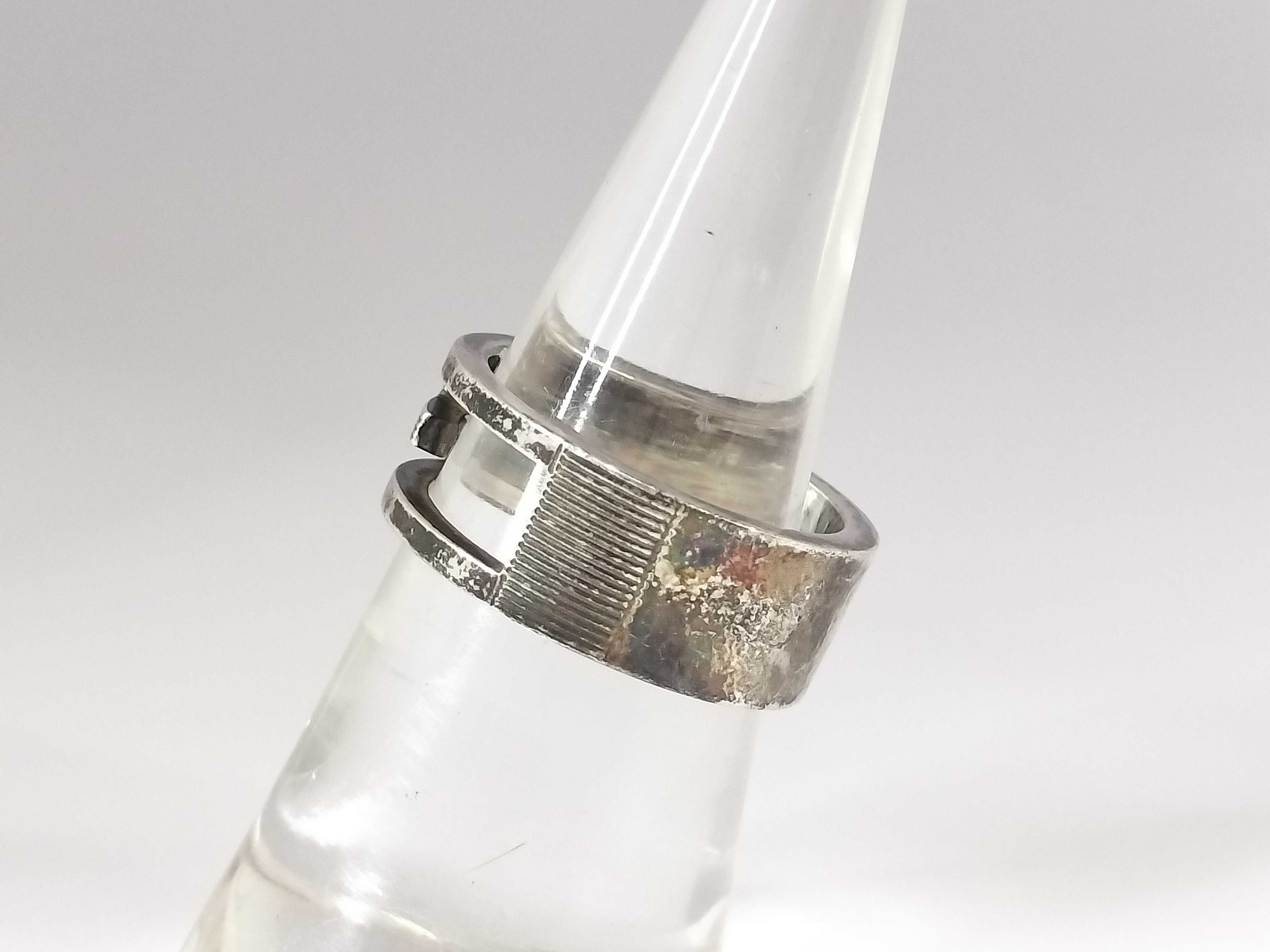Ring / SV Ring — view 2