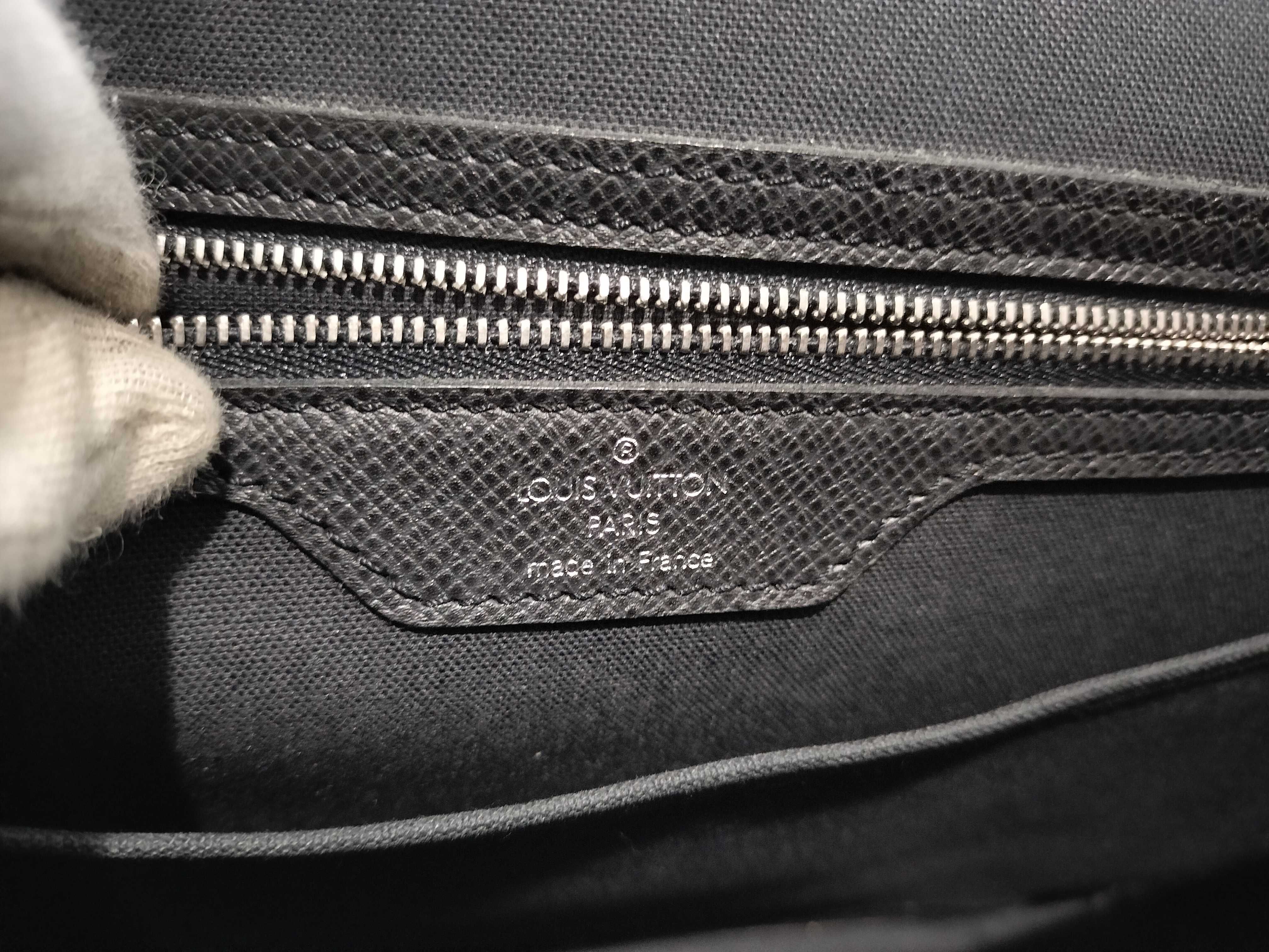 Taiga Alexei Shoulder Bag — view 12