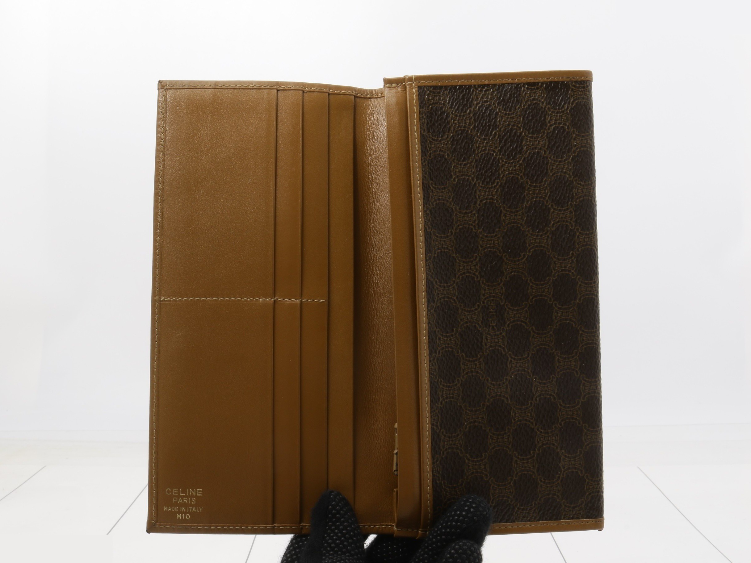 Long Wallet — view 4