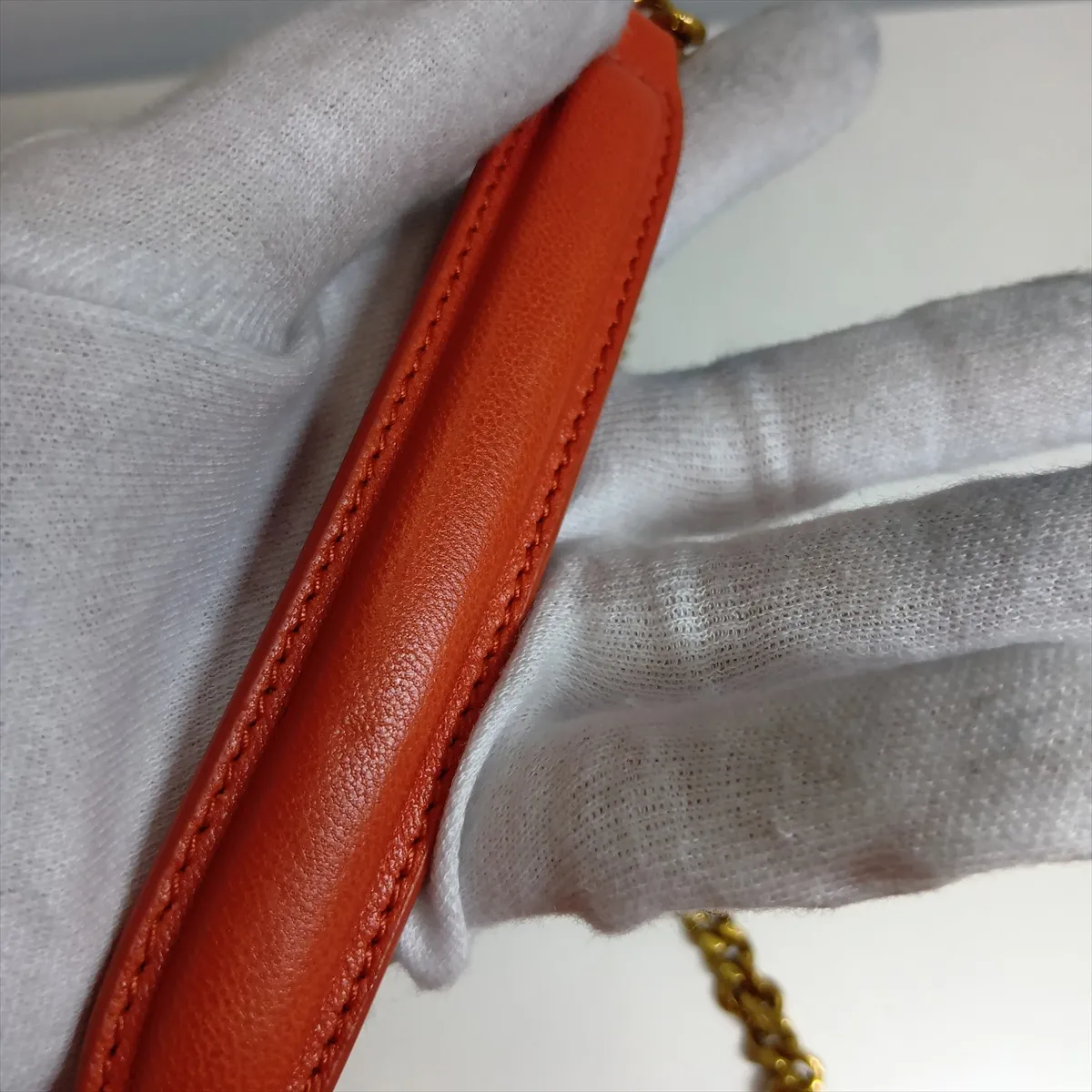 Loulou Toy Leather Chain Shoulder Bag, Red, 821749 — view 15