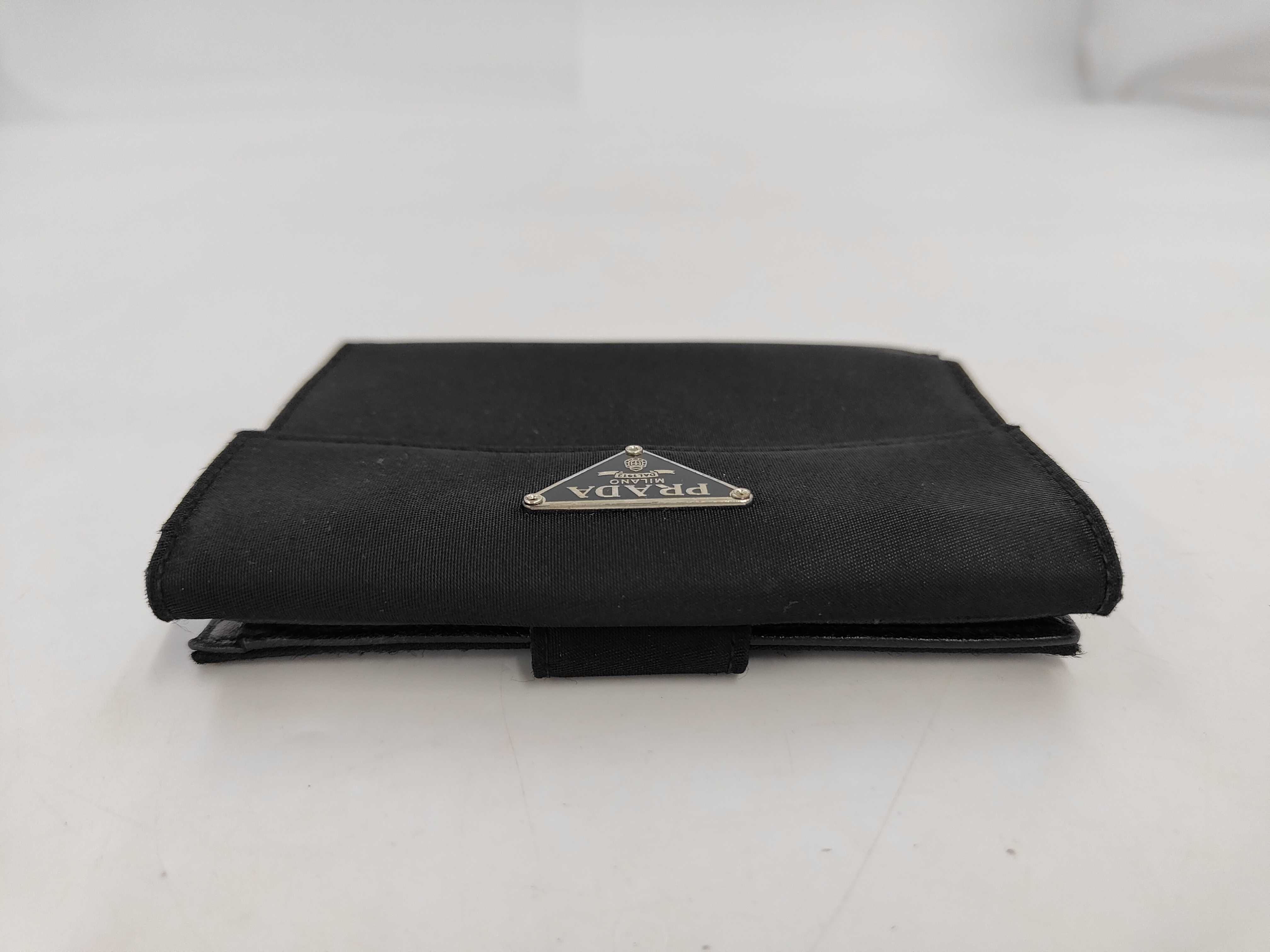 wallet — view 5