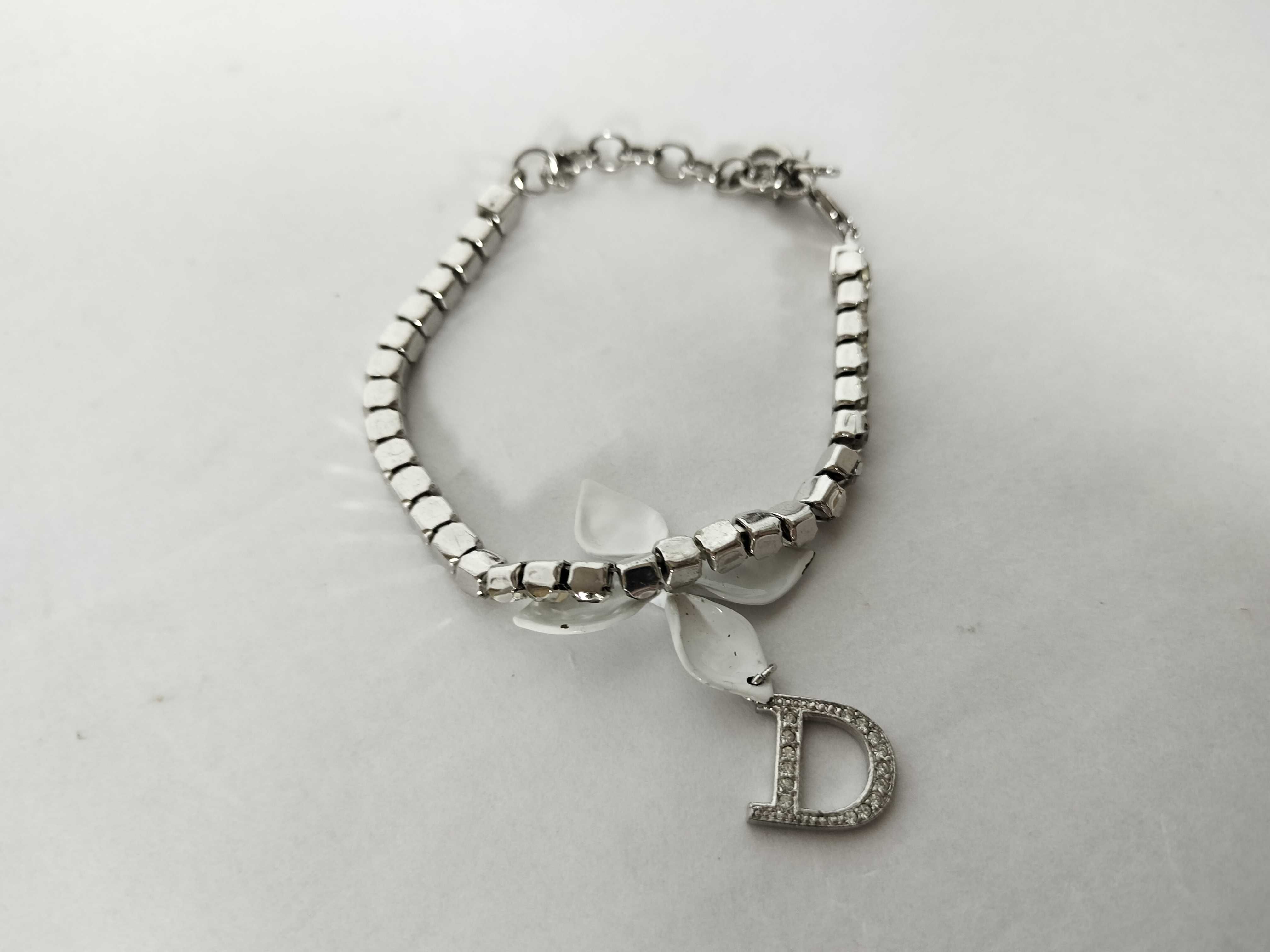 Christian Bracelet Silver/White Bracelet/Bangle — view 3