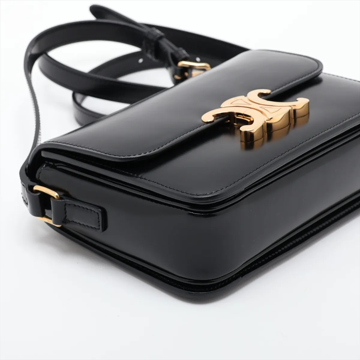 Triomphe Classic Leather Shoulder Bag, Black — view 4