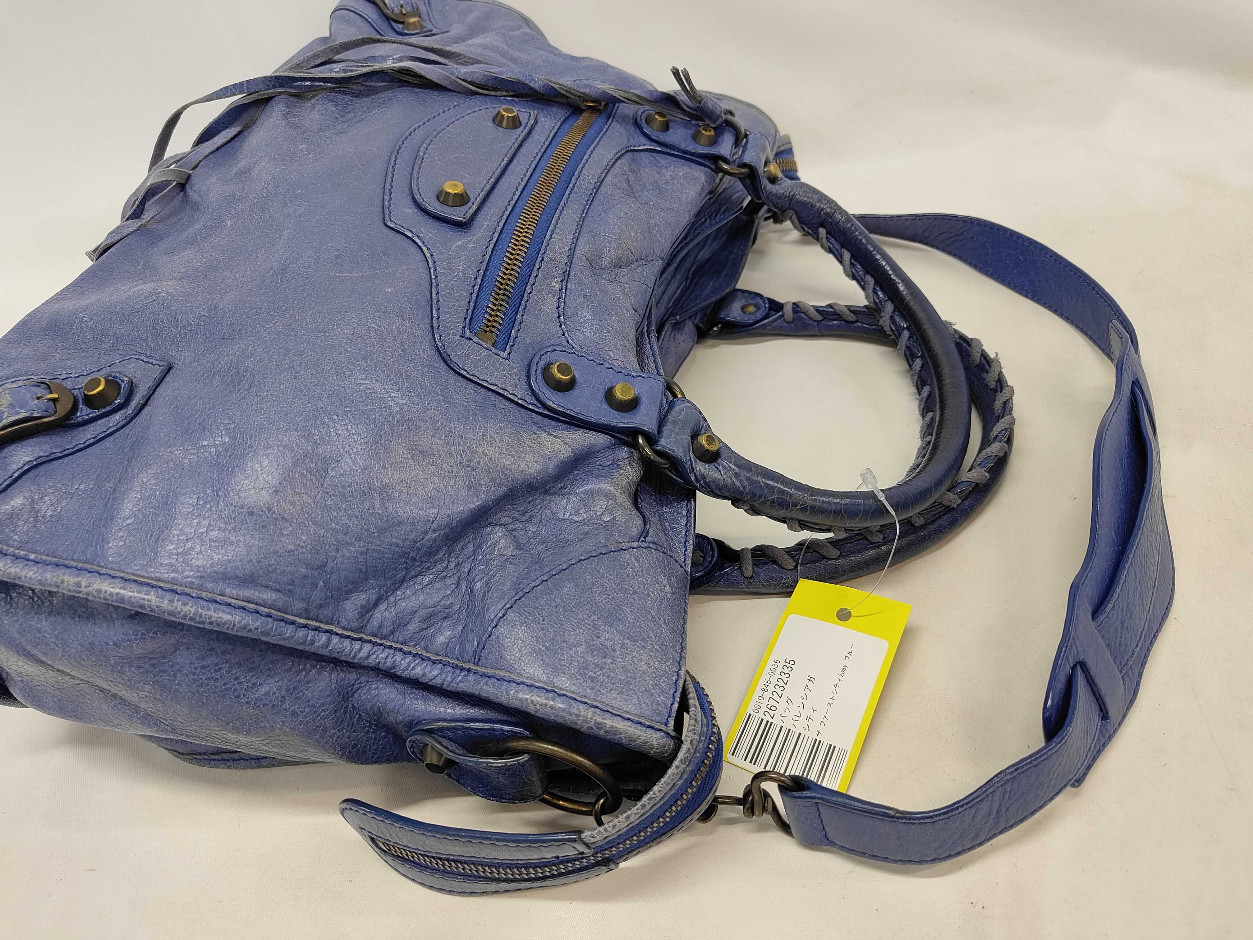 The Giant City The First City 2-way Blue Handbag — view 3