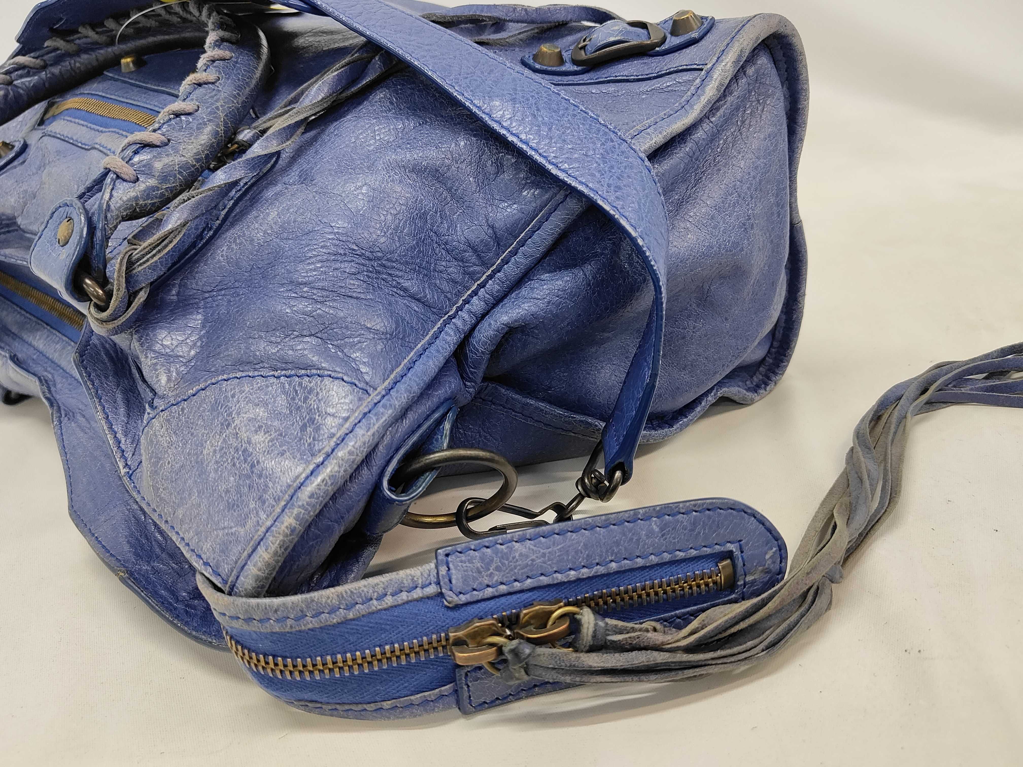 The Giant City The First City 2-way Blue Handbag — view 8