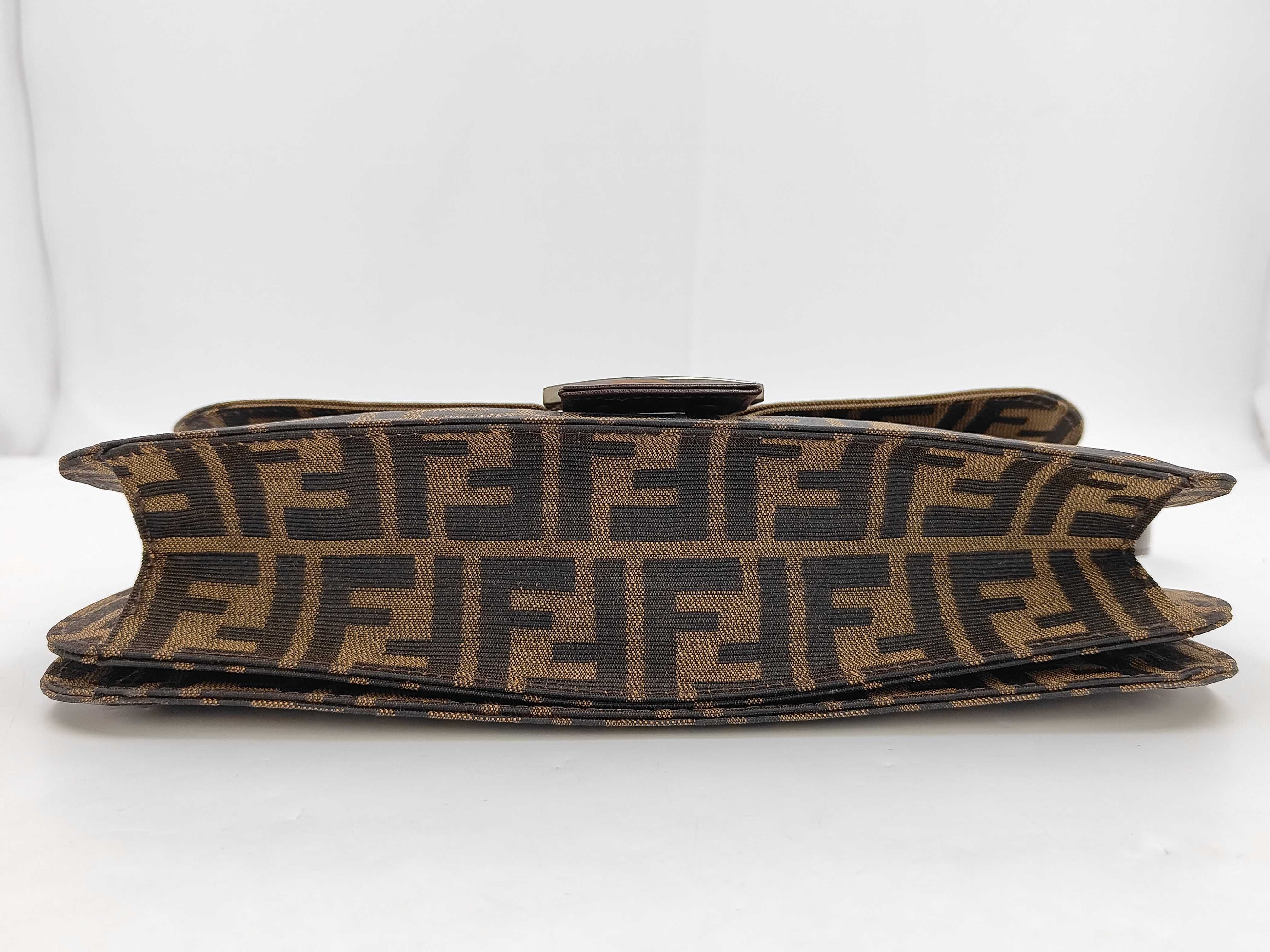 Zucca pattern Zucca shoulder bag, leather, brown shoulder bag — view 3