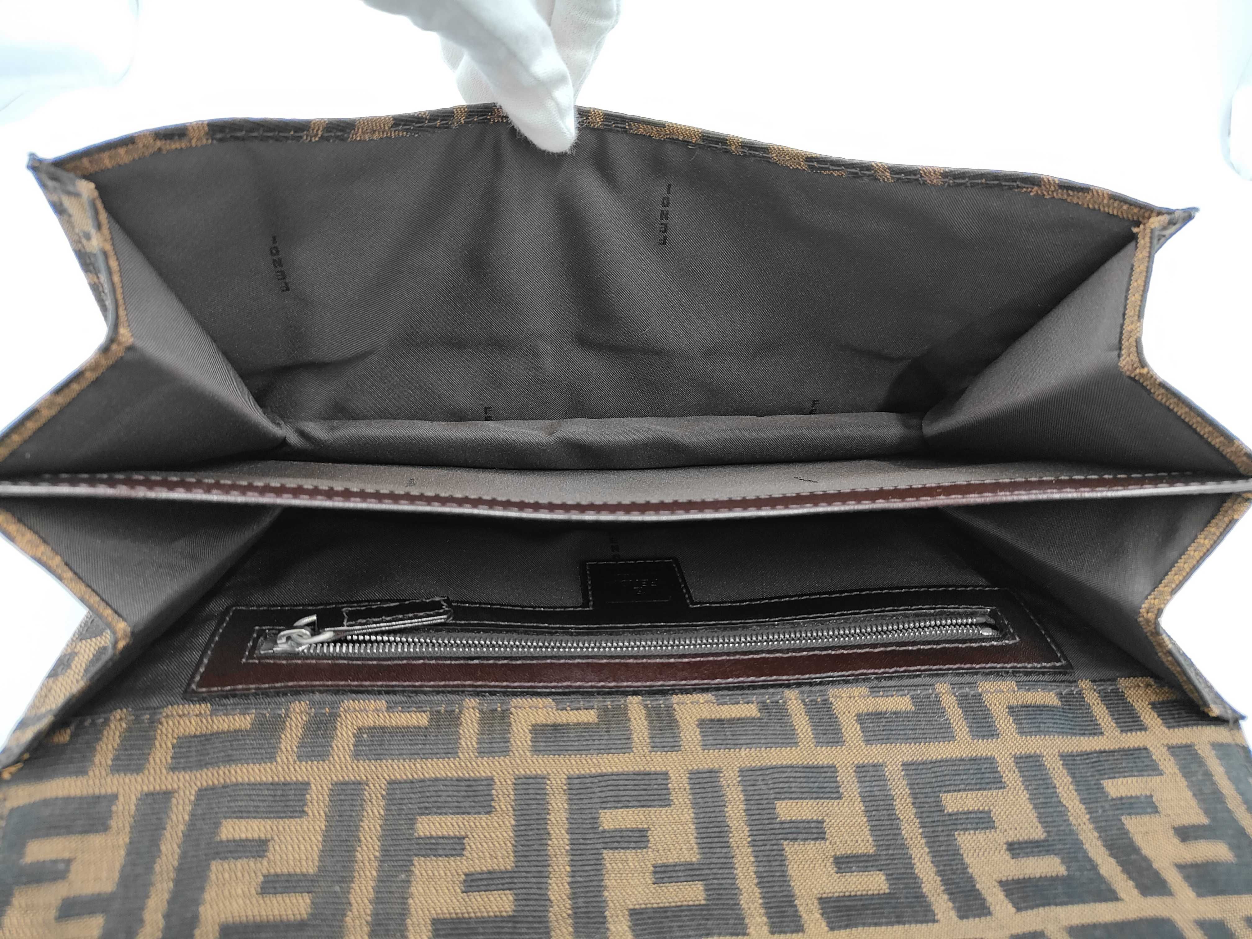 Zucca pattern Zucca shoulder bag, leather, brown shoulder bag — view 10