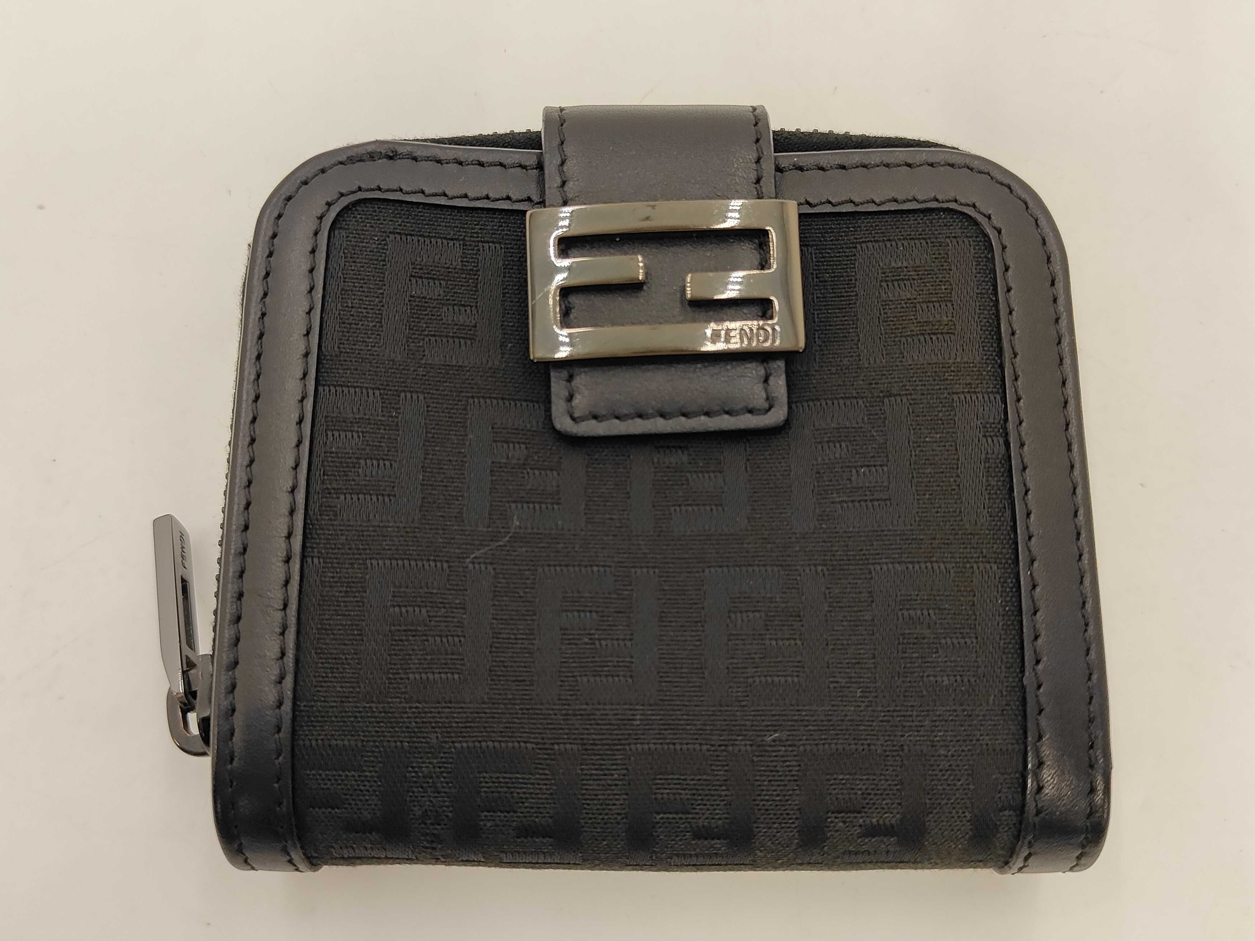 Zucchino Pattern Bi-fold Wallet 8M0070