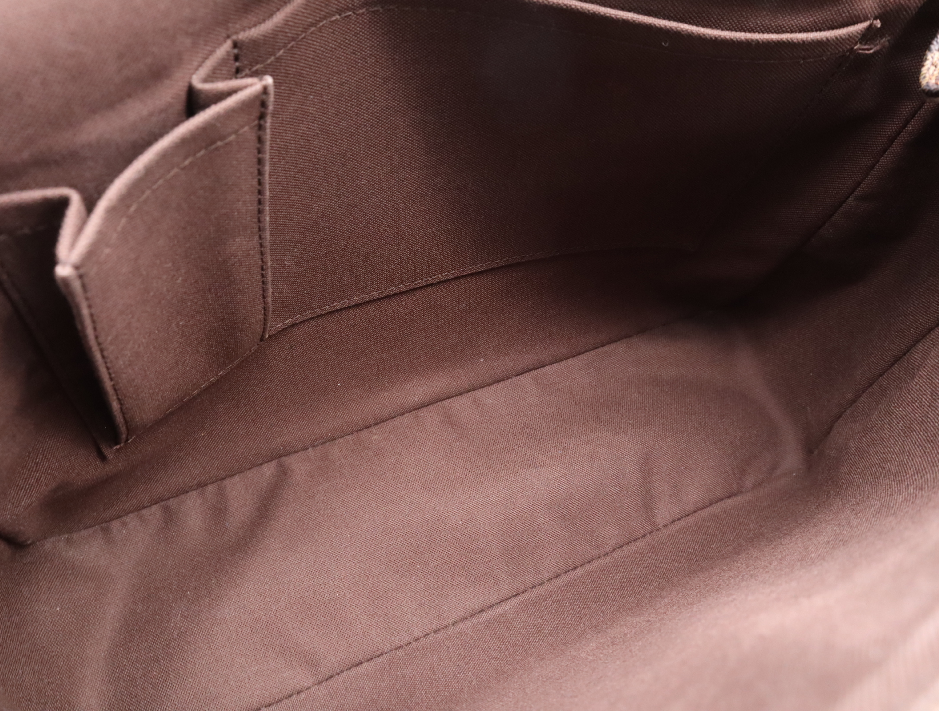 N51125 Damier Messenger Melville Shoulder Bag — view 11