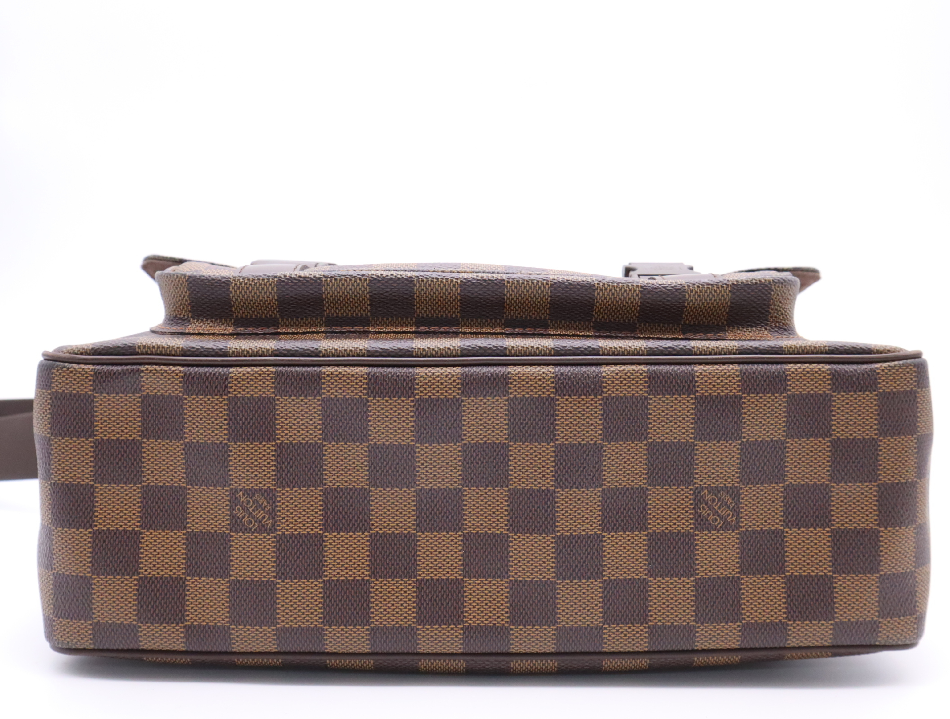 N51125 Damier Messenger Melville Shoulder Bag — view 4