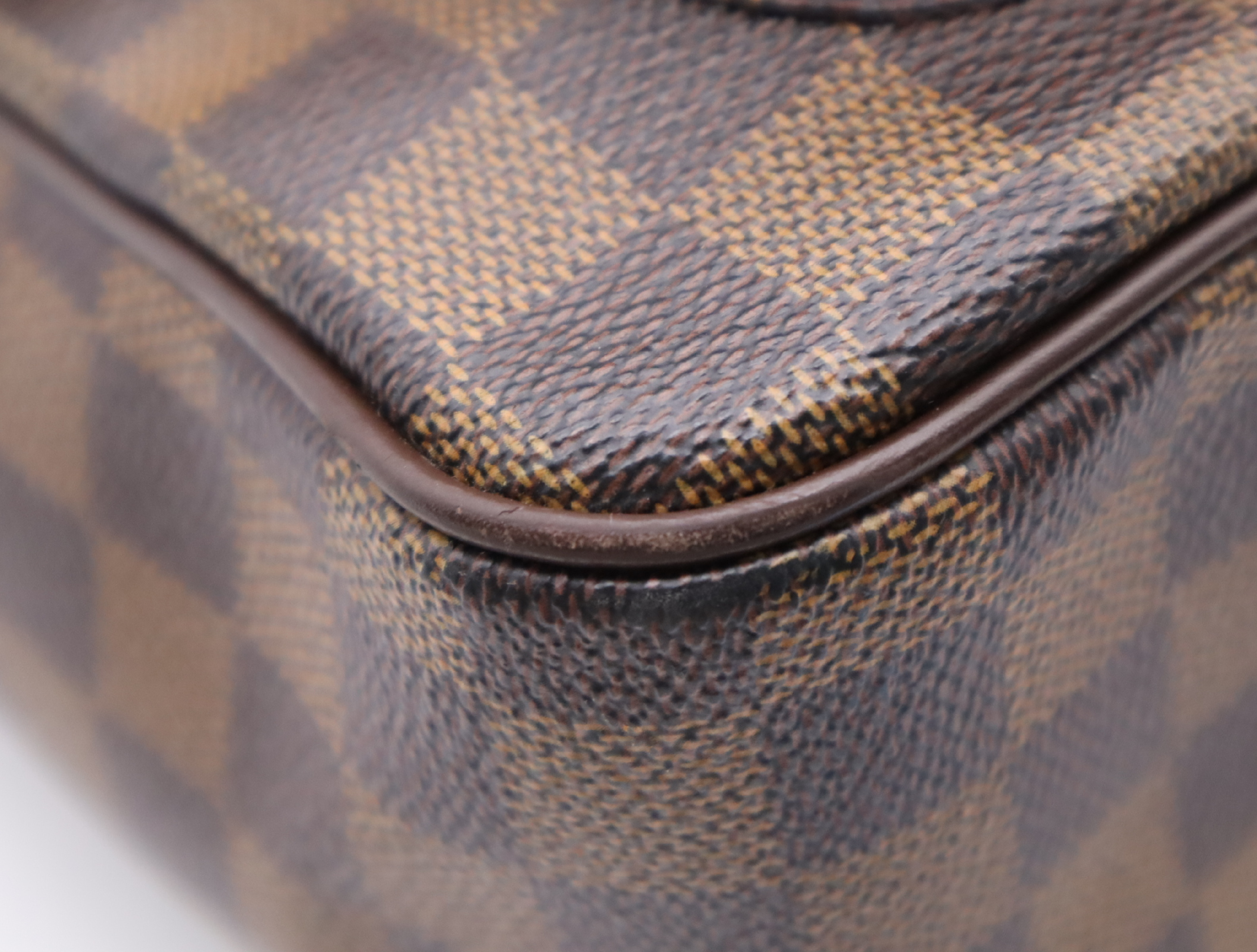 N51125 Damier Messenger Melville Shoulder Bag — view 6