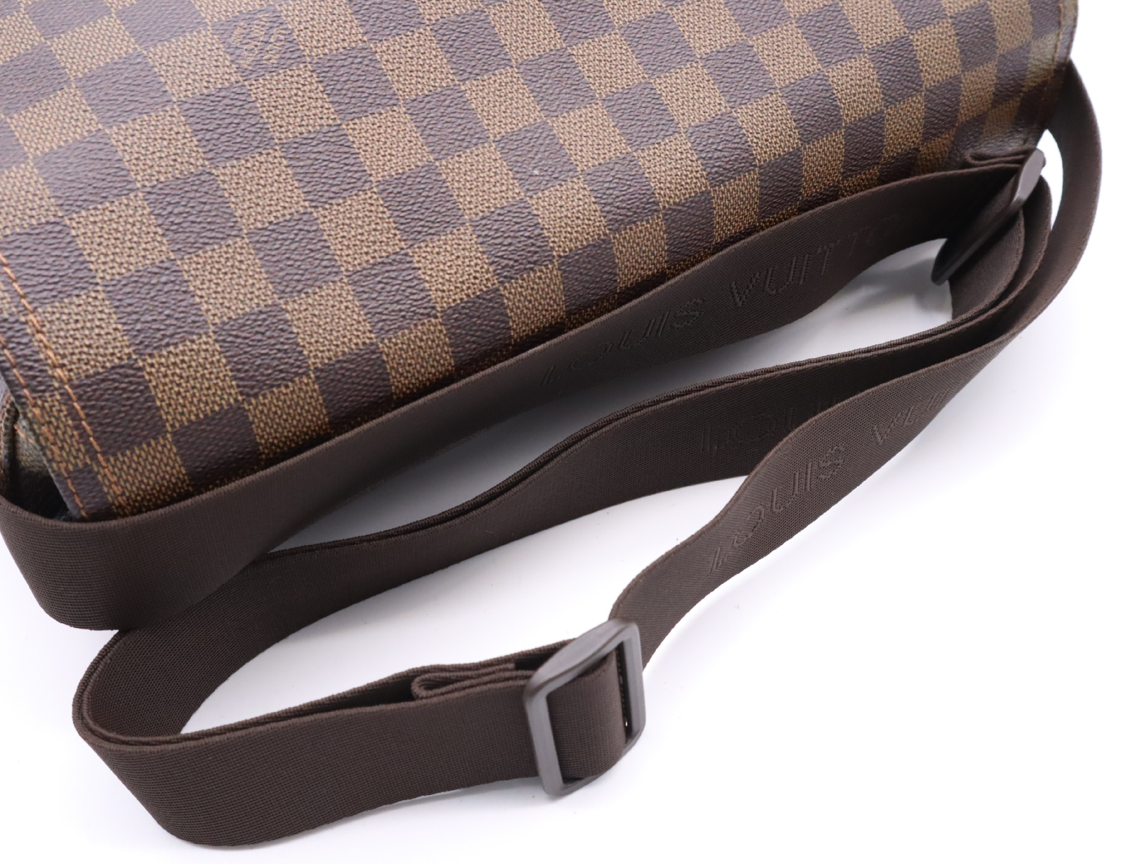 N51125 Damier Messenger Melville Shoulder Bag — view 10