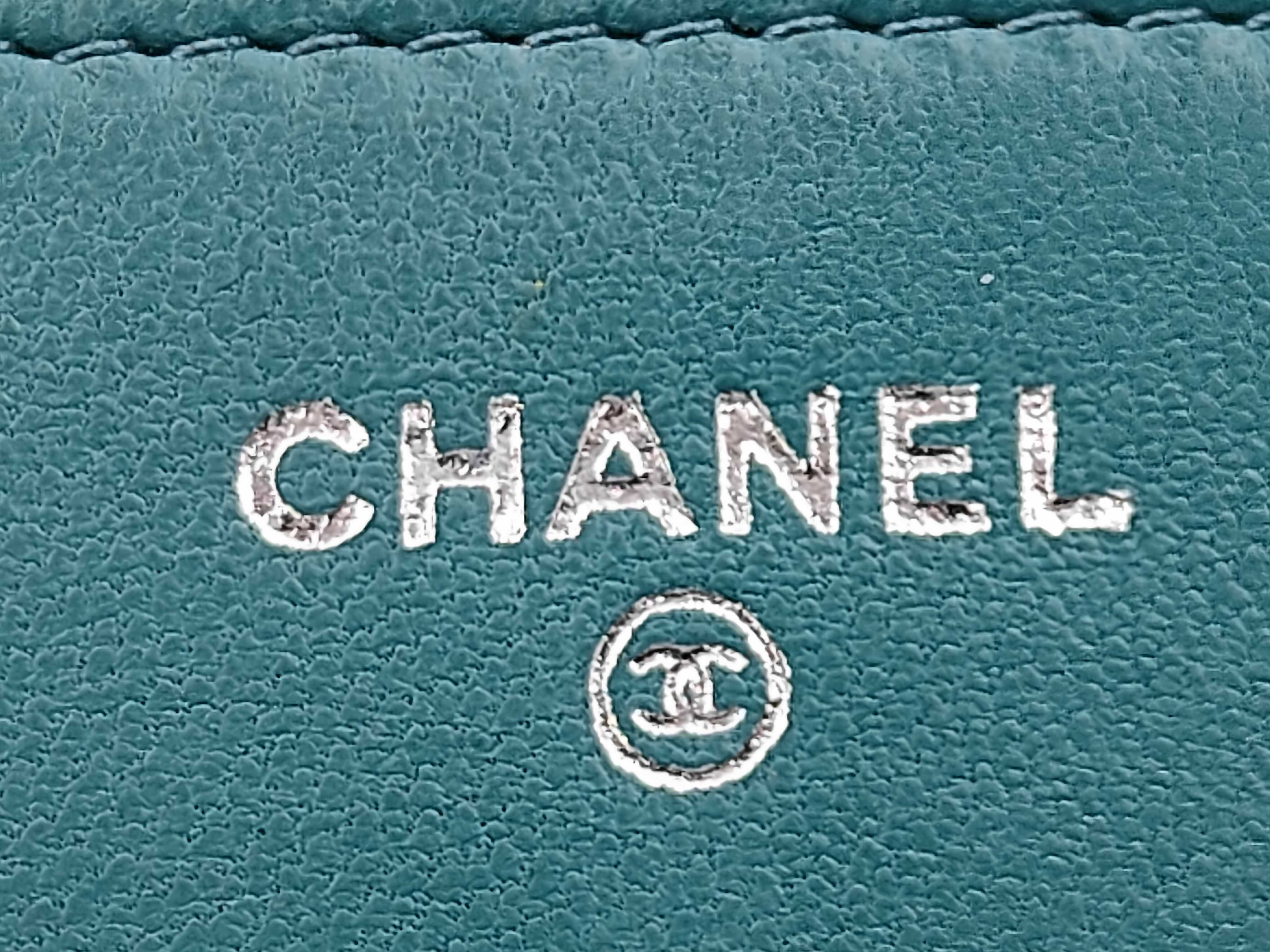 Lambskin Matelassé Chain Shoulder Bag (with seal and card) — view 12