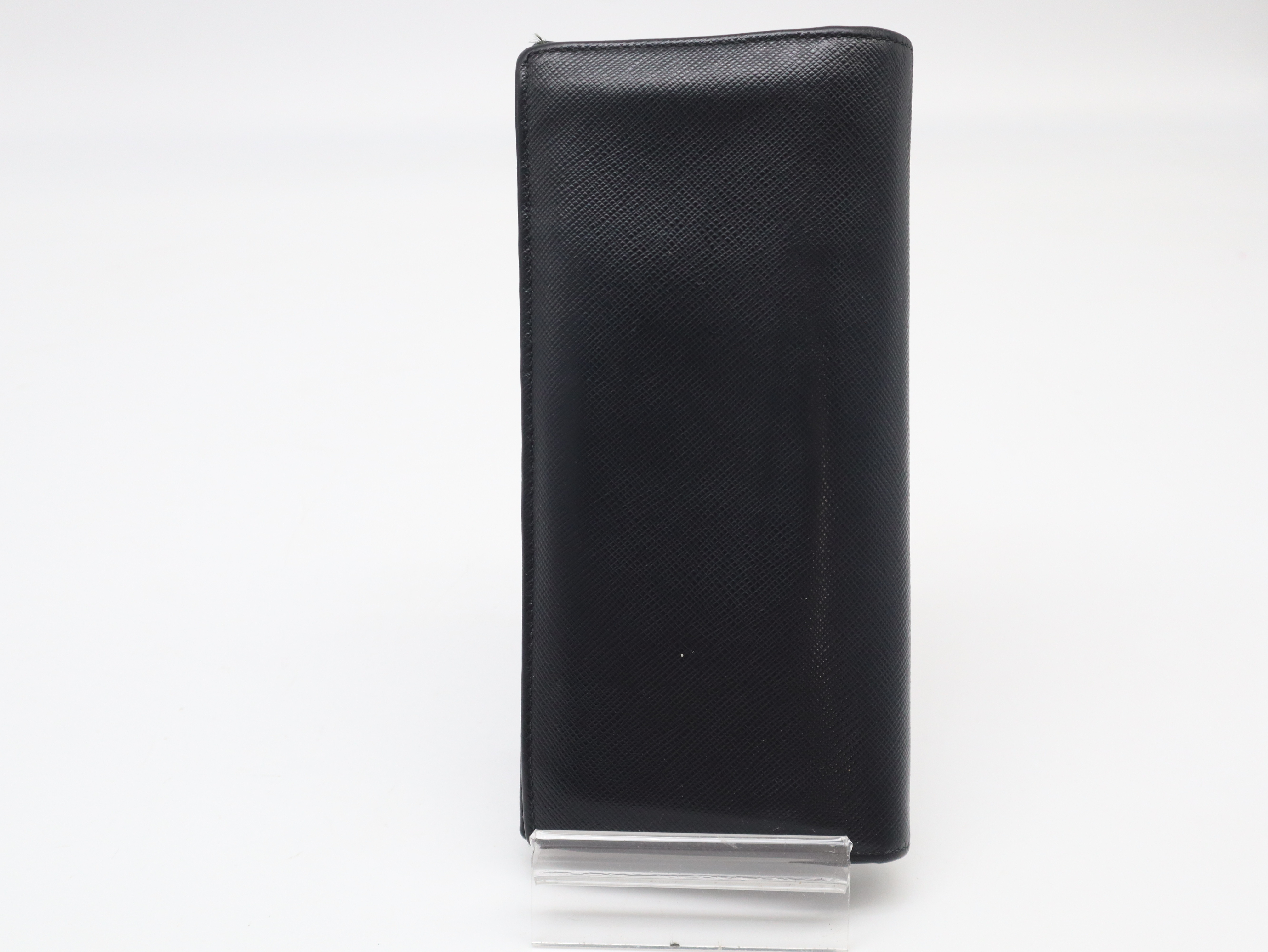 2MV836 Saffiano Leather Long Wallet, Black, with Guarantee Card and Box. — view 2