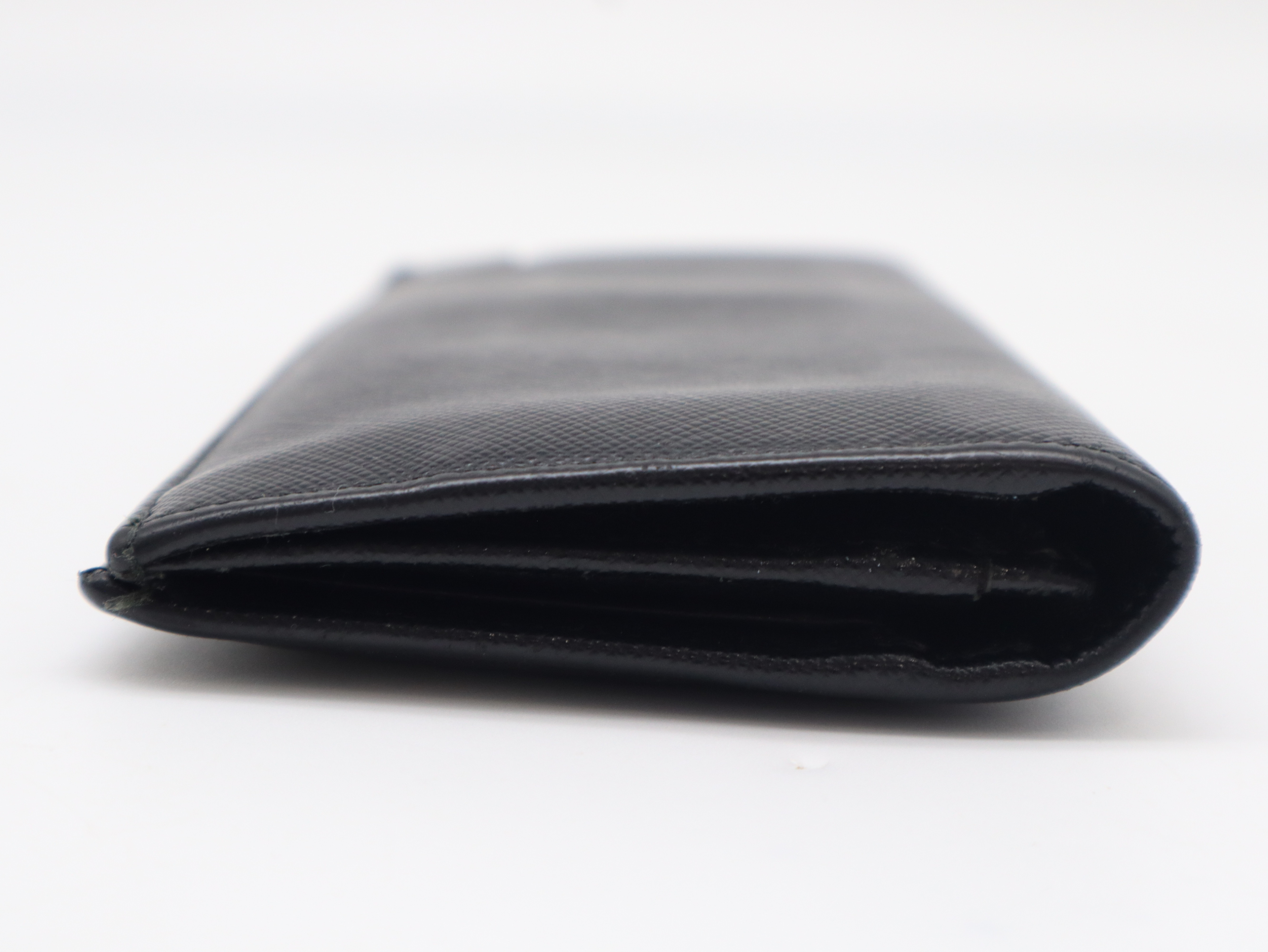 2MV836 Saffiano Leather Long Wallet, Black, with Guarantee Card and Box. — view 3