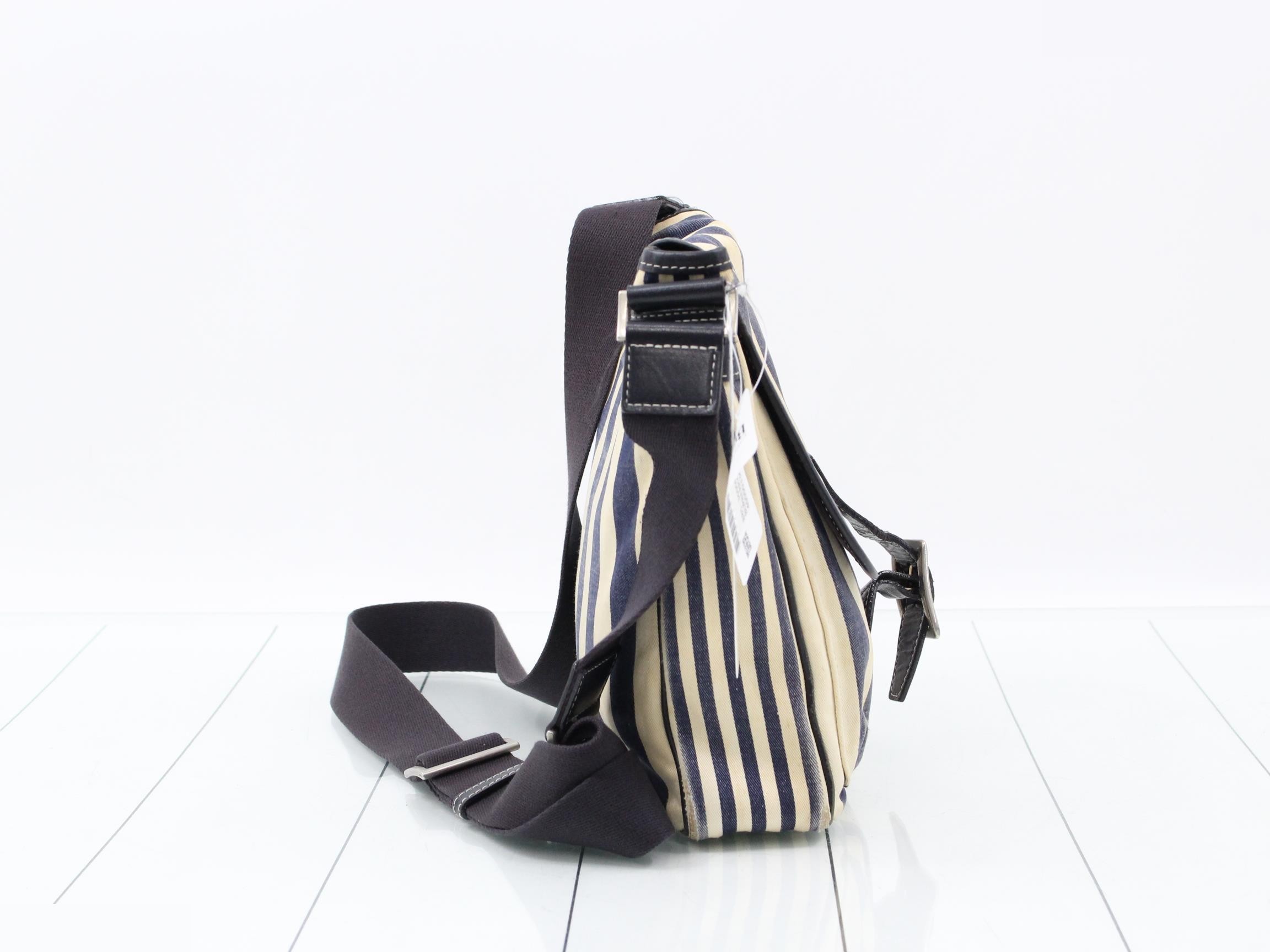 Shoulder bag — view 4