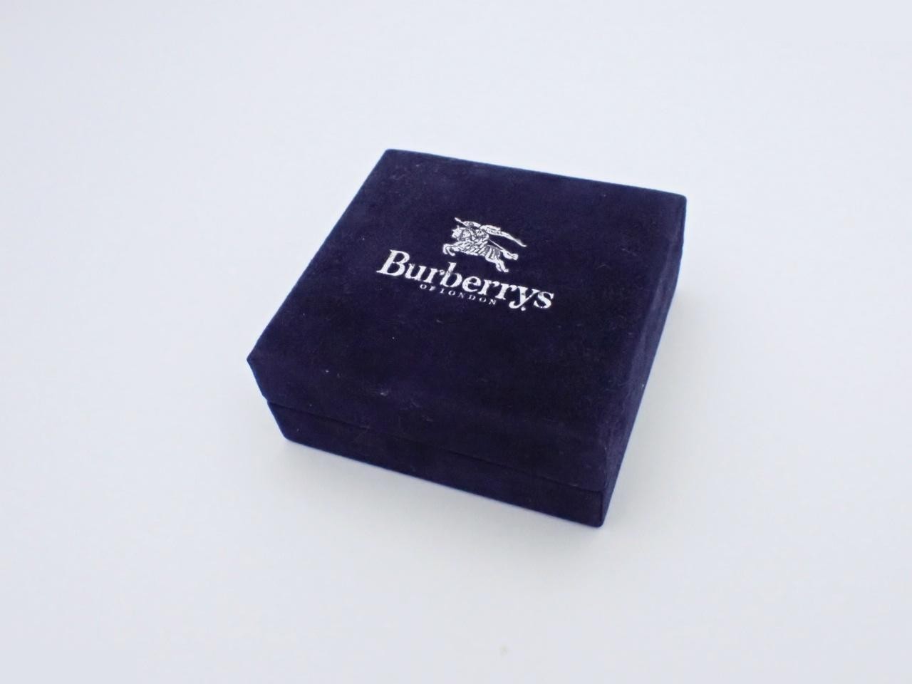 Tie clip — view 4