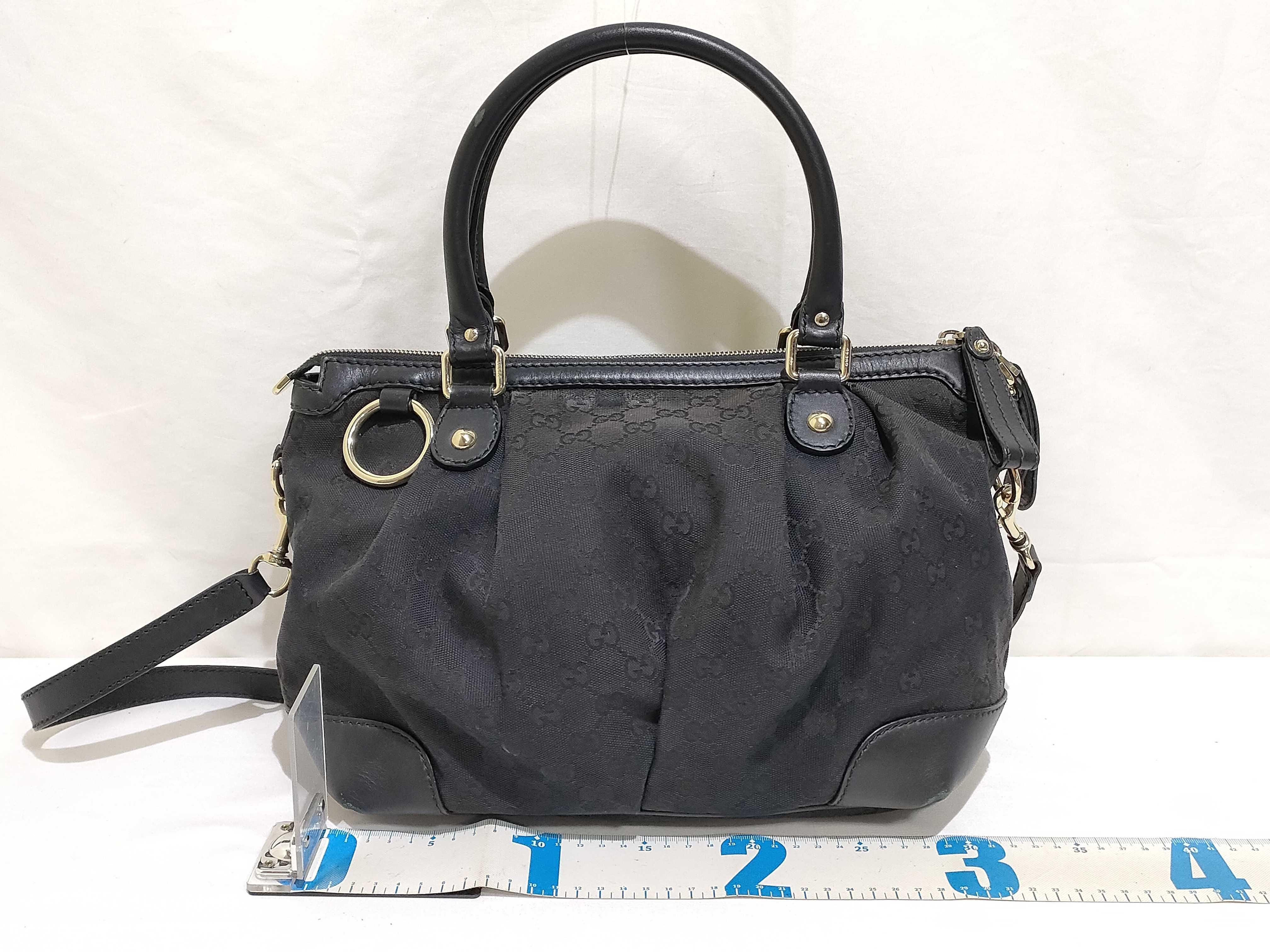 GG Canvas Gucci Sukey 2-way Handbag — view 2