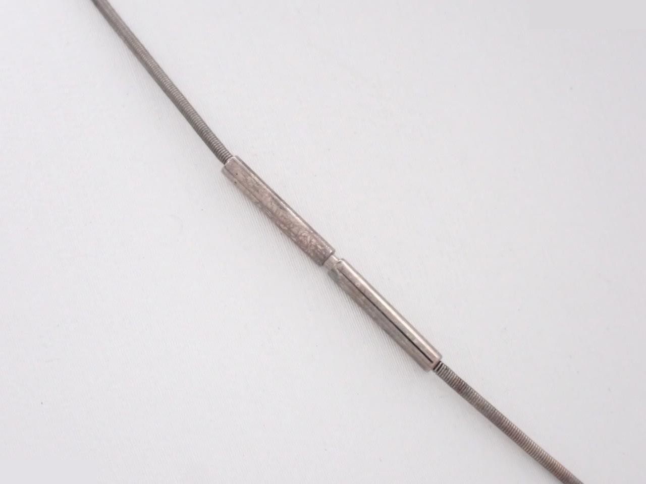 Cage Ash (Cube H) - Neck circumference approximately 42 cm — view 2