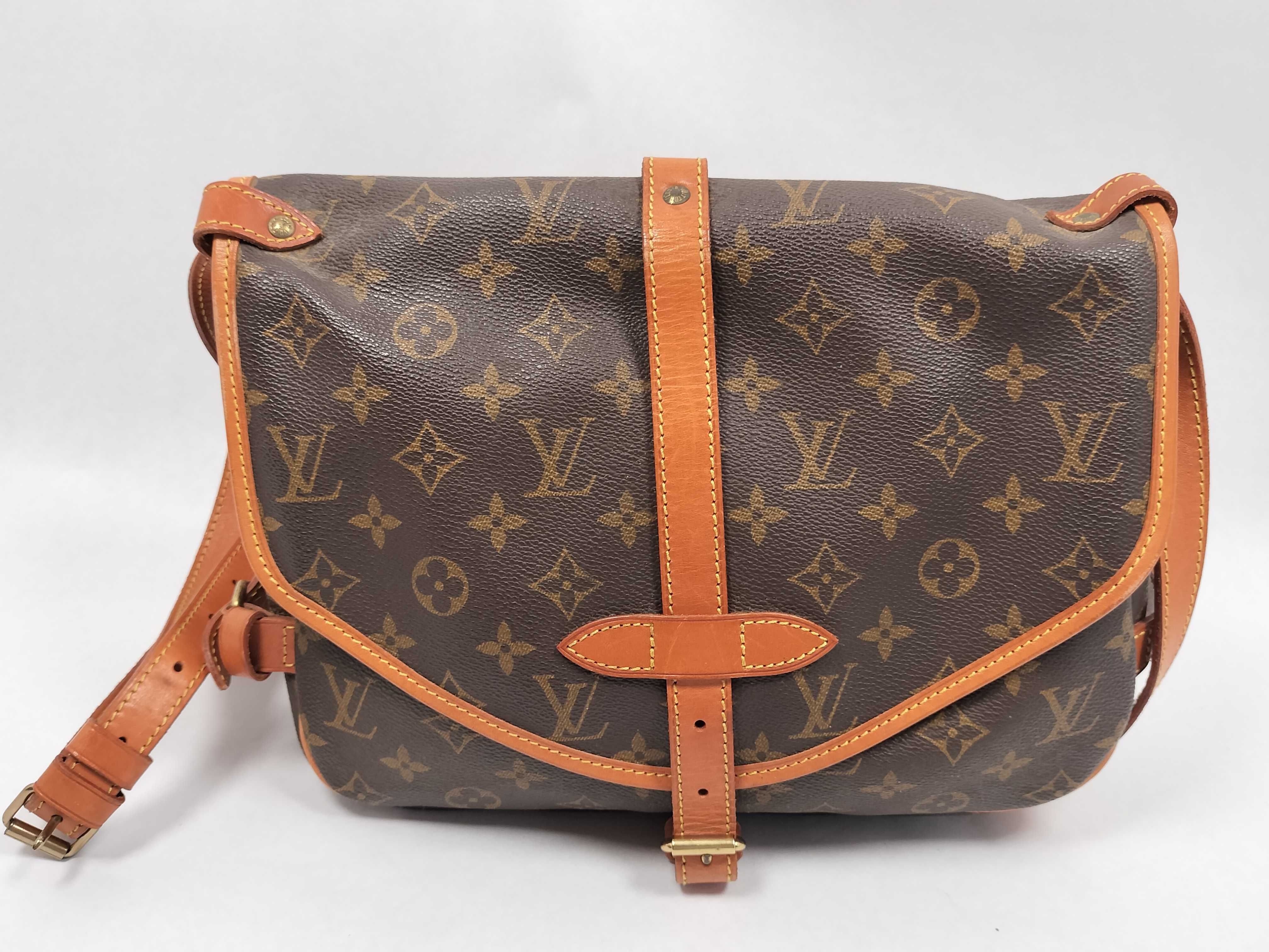 Monogram 【09】 Monogram Saumur Shoulder Bag
