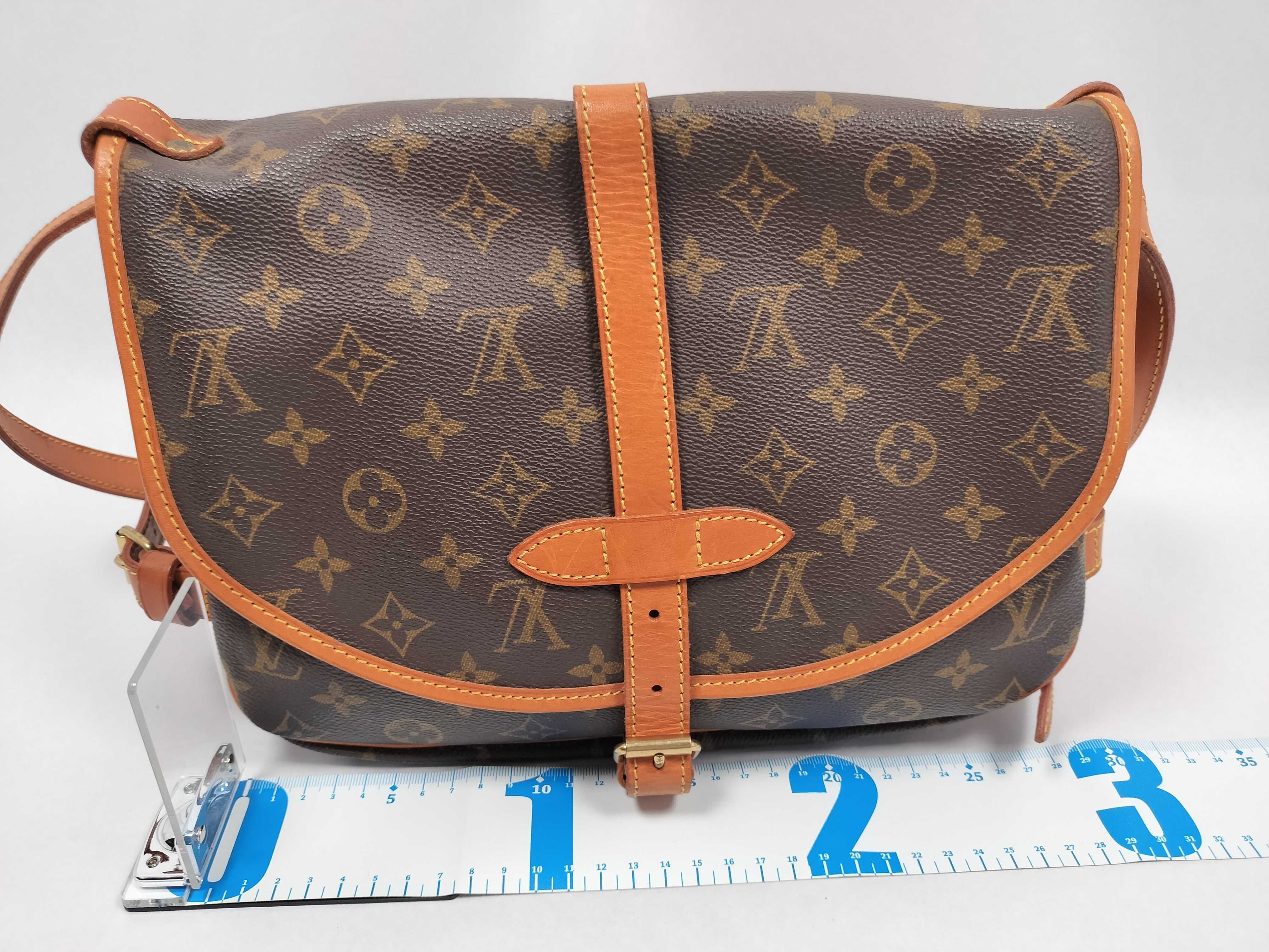 Monogram 【09】 Monogram Saumur Shoulder Bag — view 2