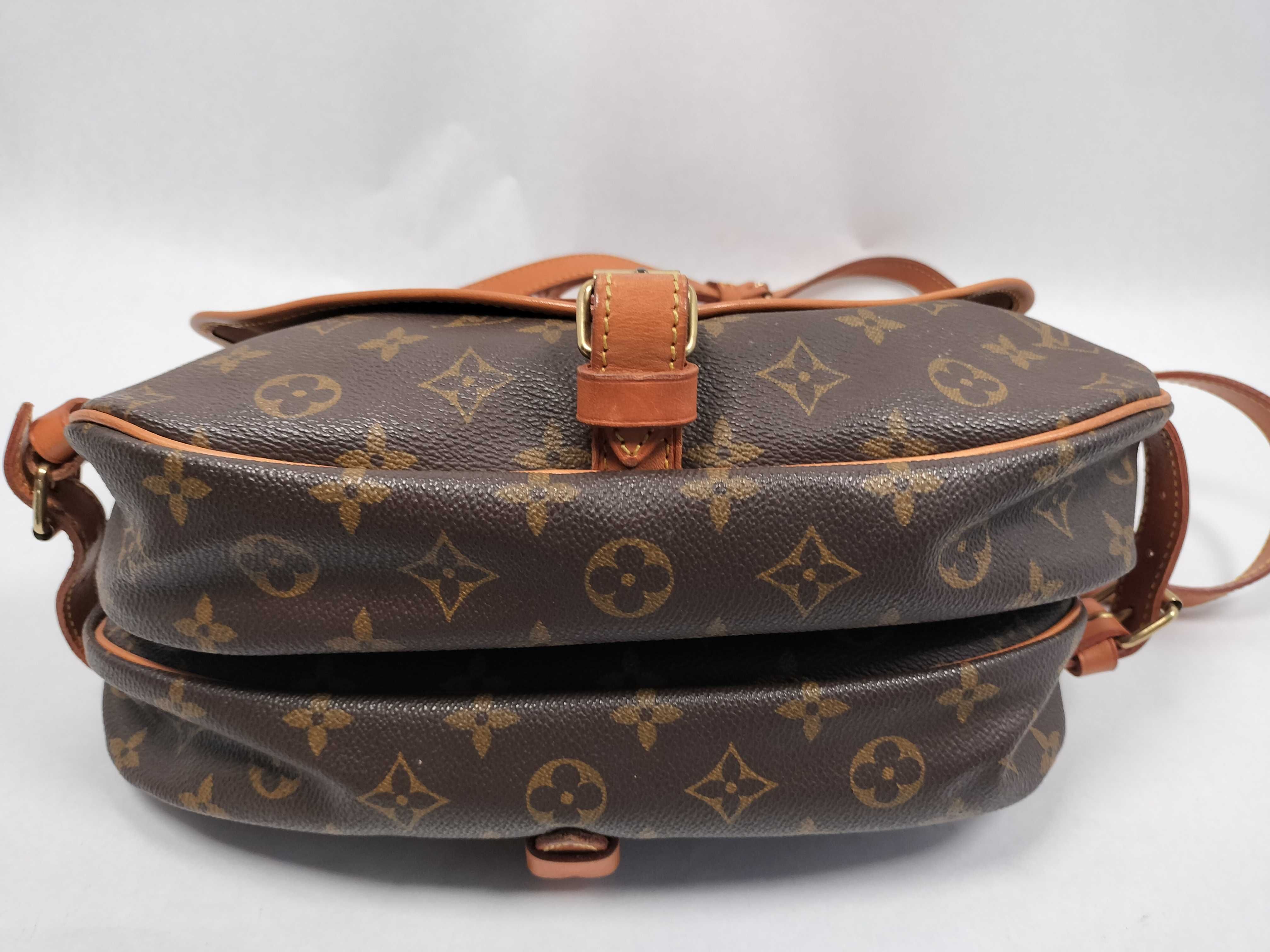 Monogram 【09】 Monogram Saumur Shoulder Bag — view 7