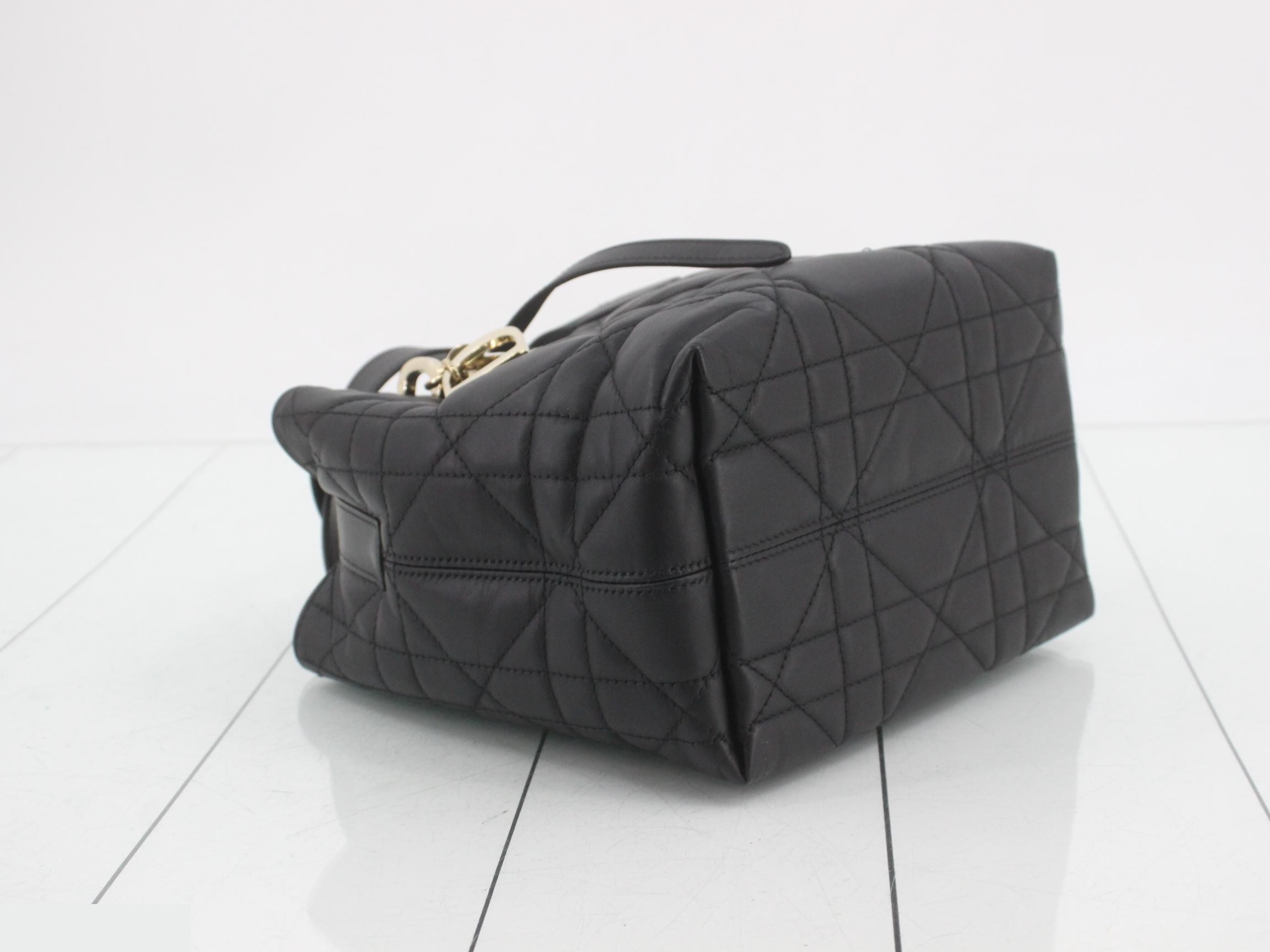 Toujours Macro Cannage 2-Way Shoulder Bag — view 5