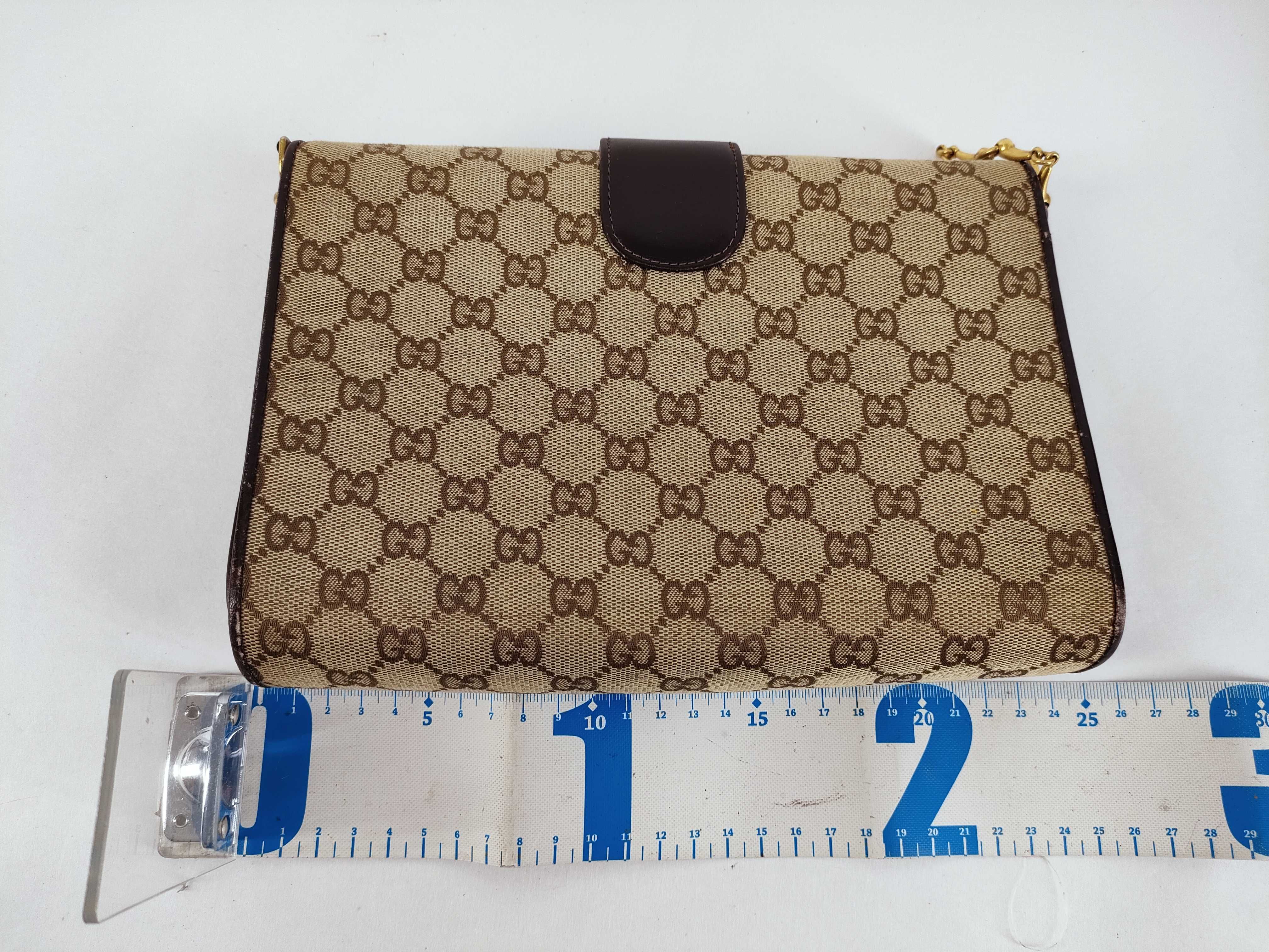 GG Canvas Chain Shoulder Bag — view 2