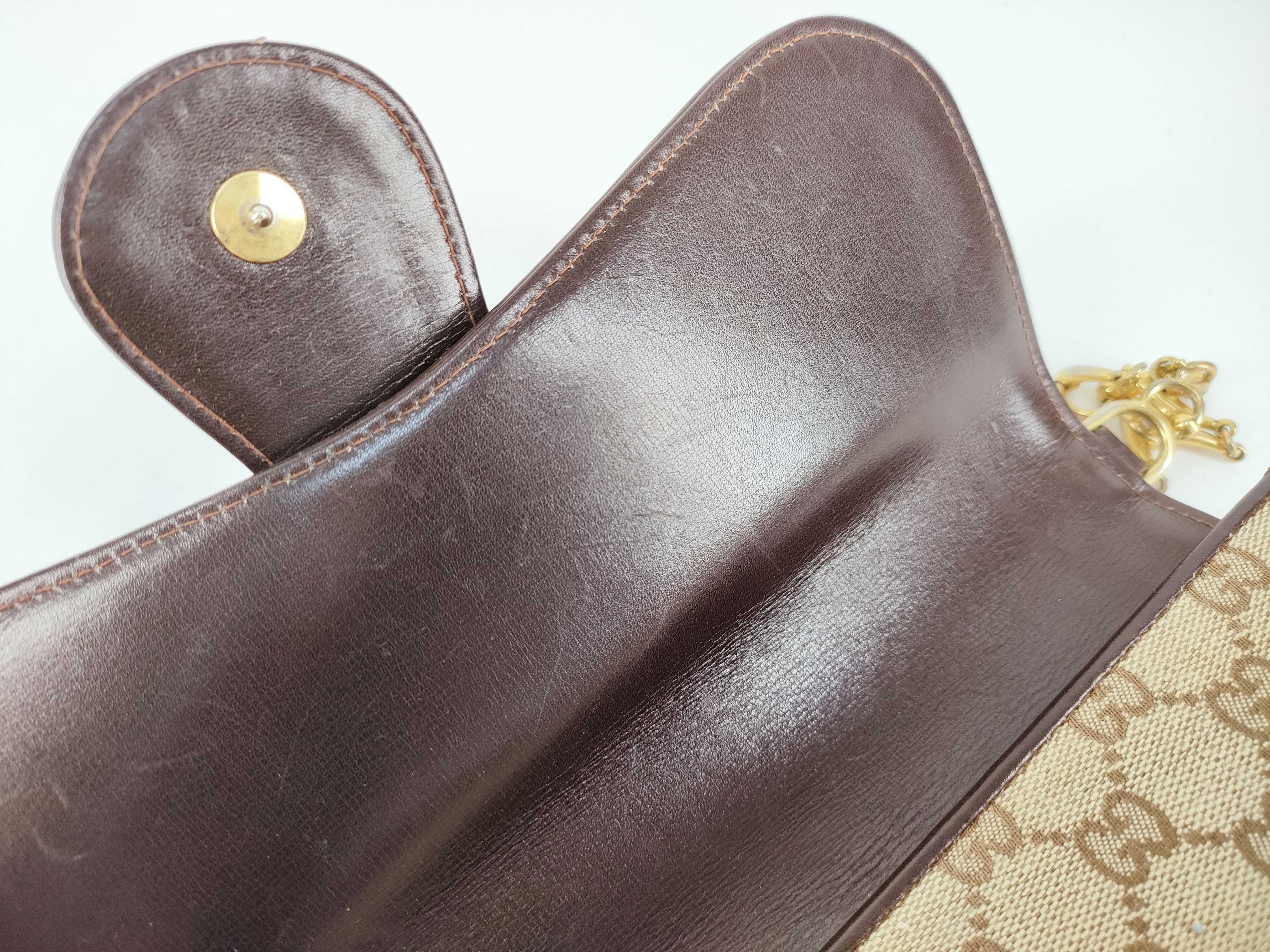 GG Canvas Chain Shoulder Bag — view 10