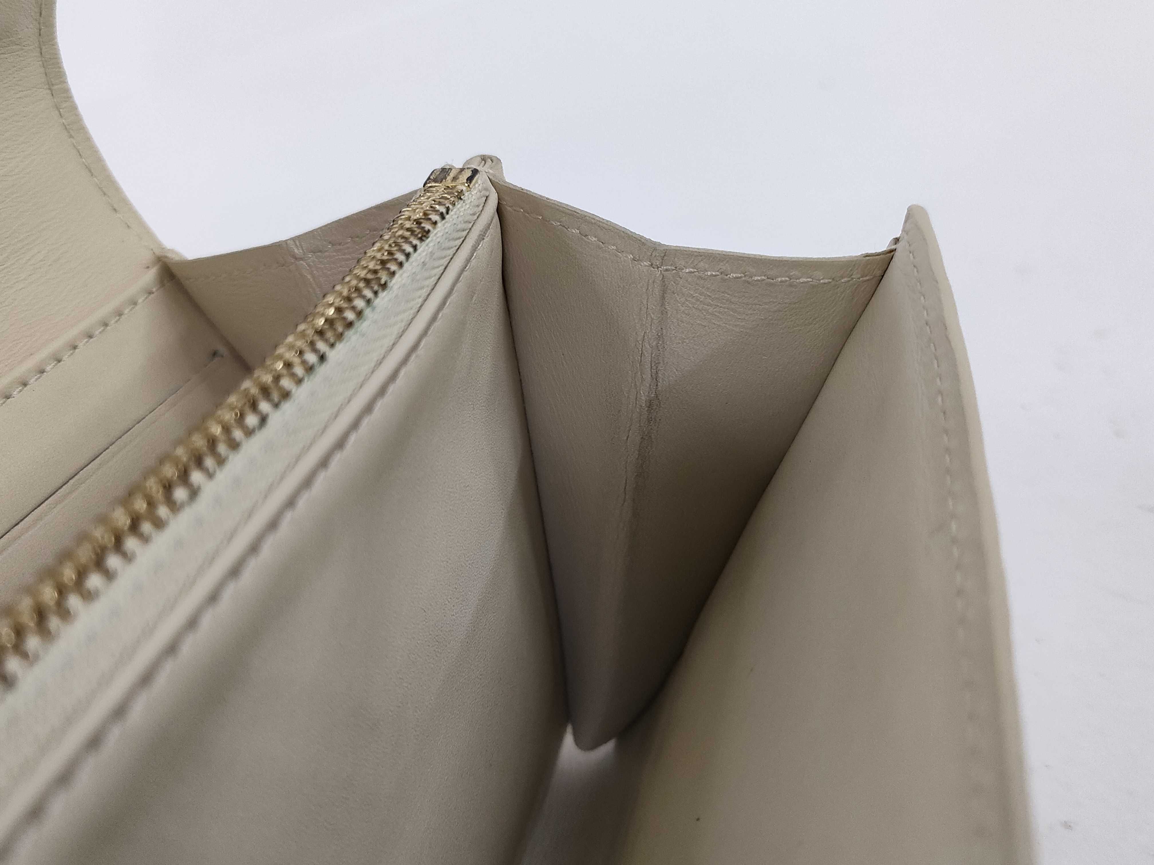 Vernis Sarah Long Wallet — view 12