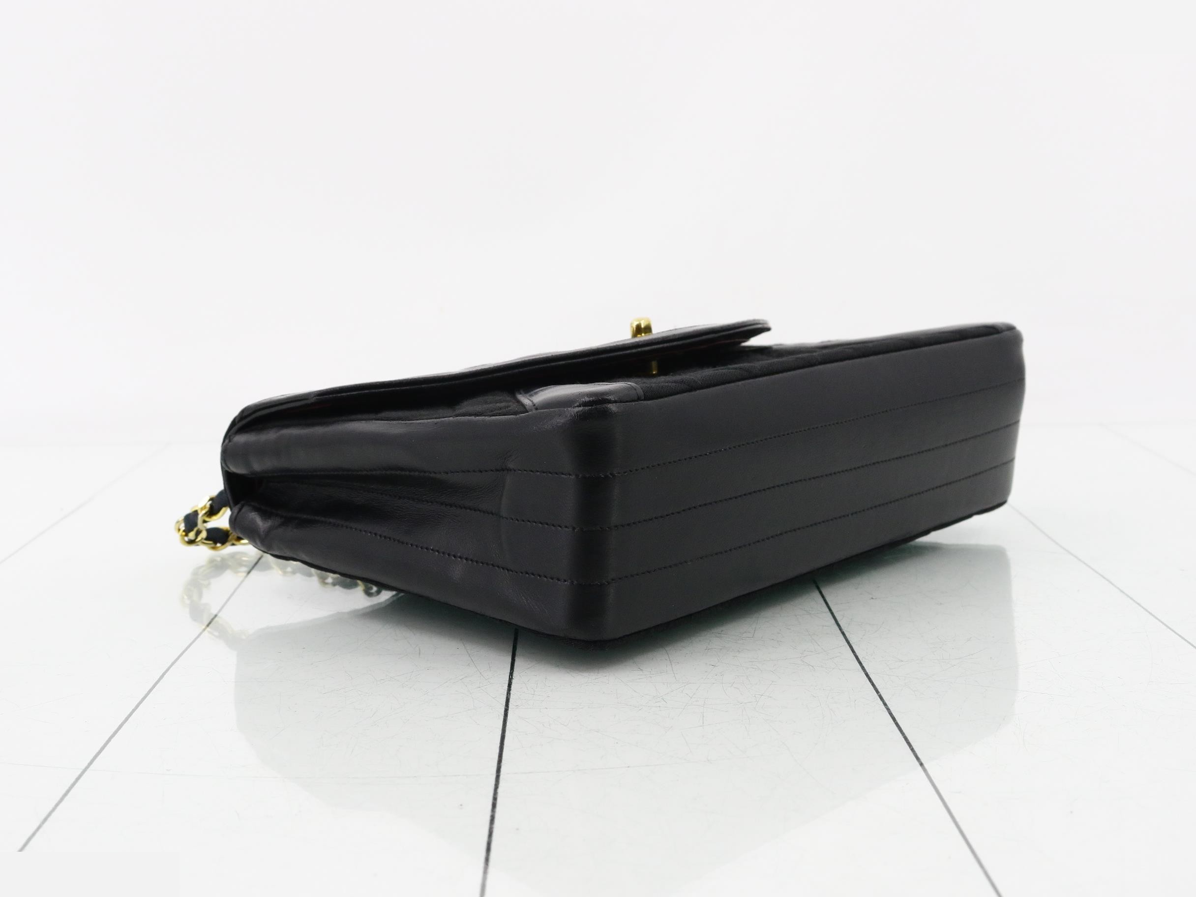 Matelassé (bag) - Shoulder bag — view 5