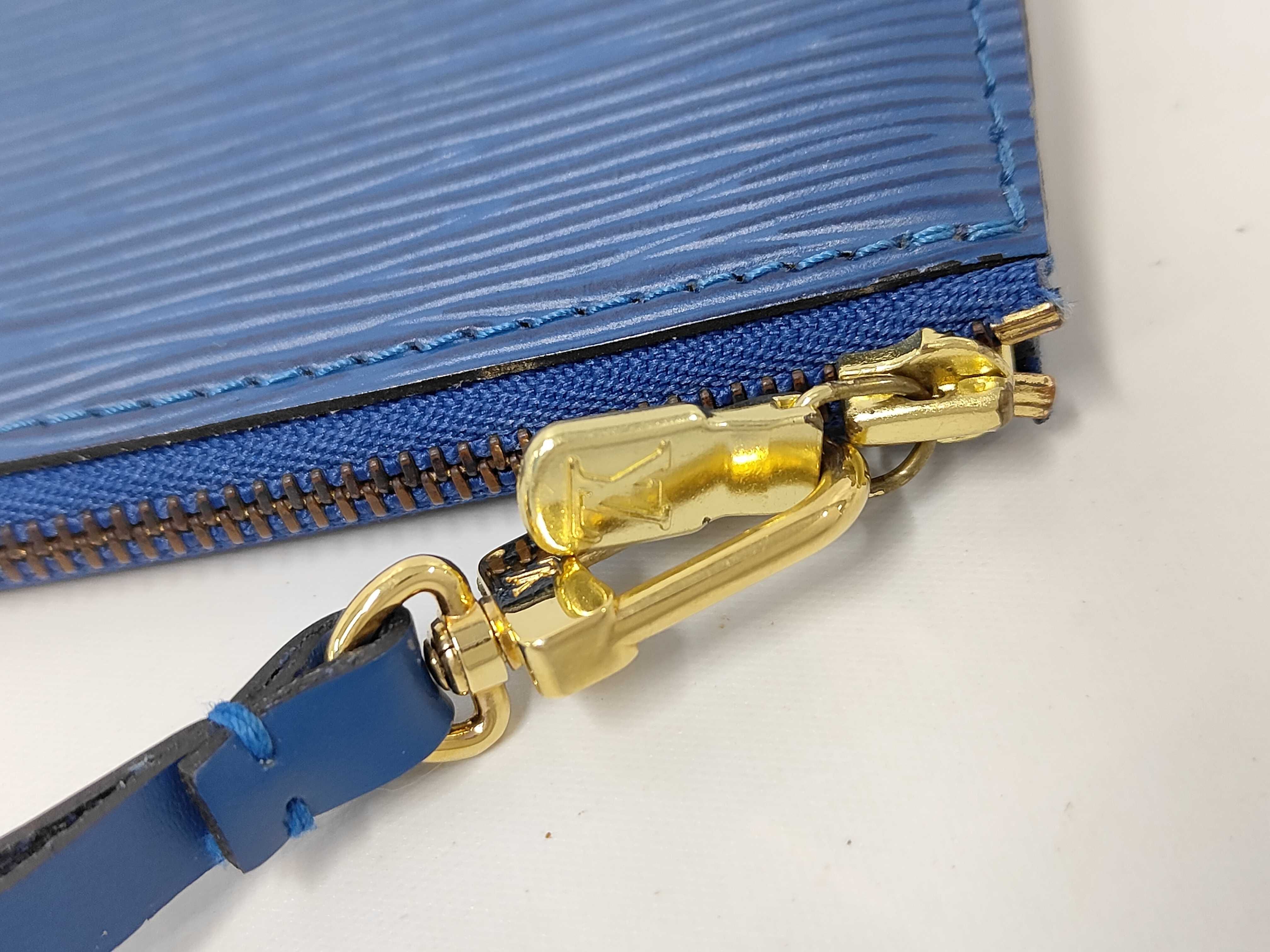 Epi Pochette Bag M52945 AR0918 Pouch — view 7