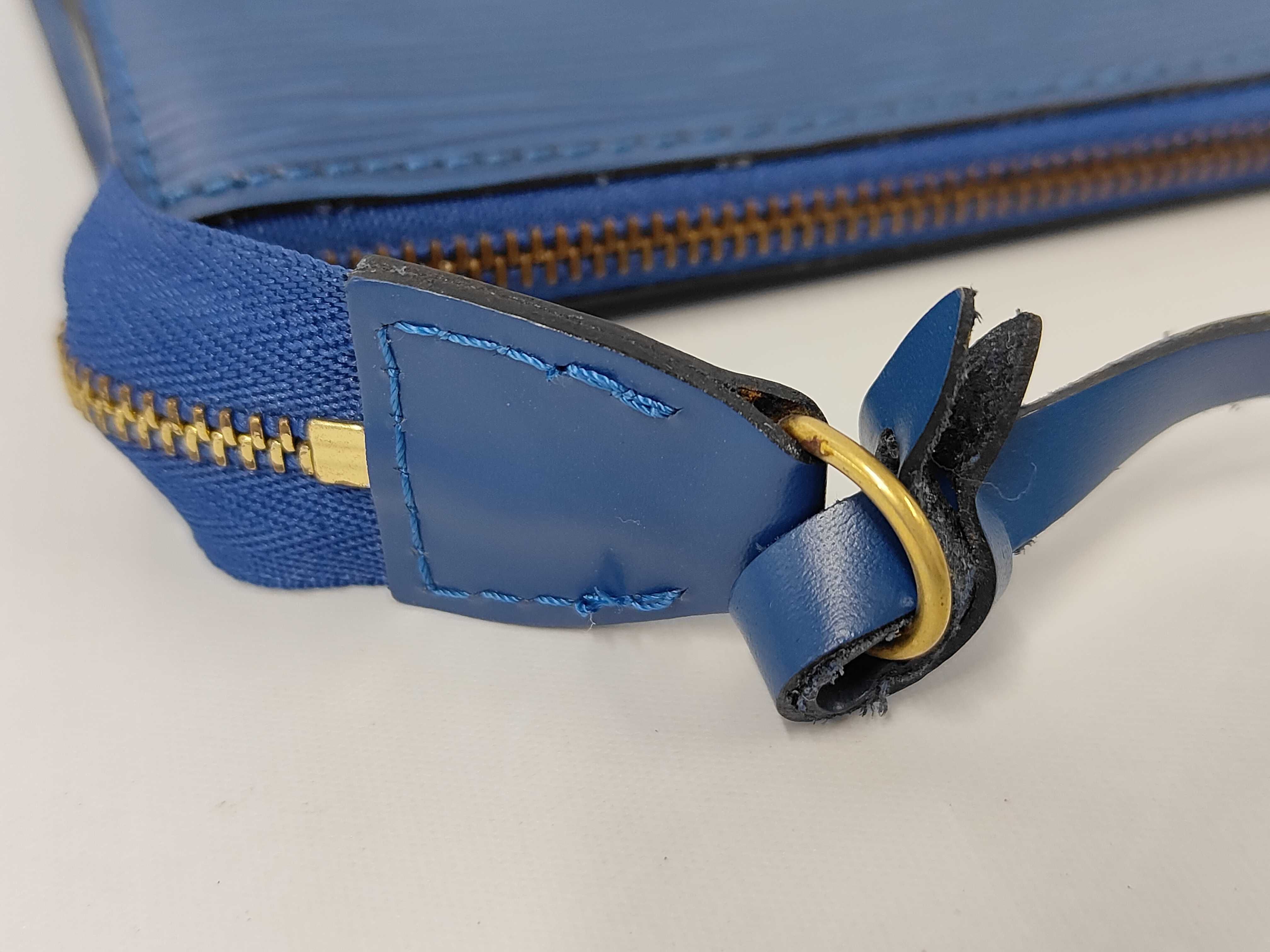 Epi Pochette Bag M52945 AR0918 Pouch — view 8