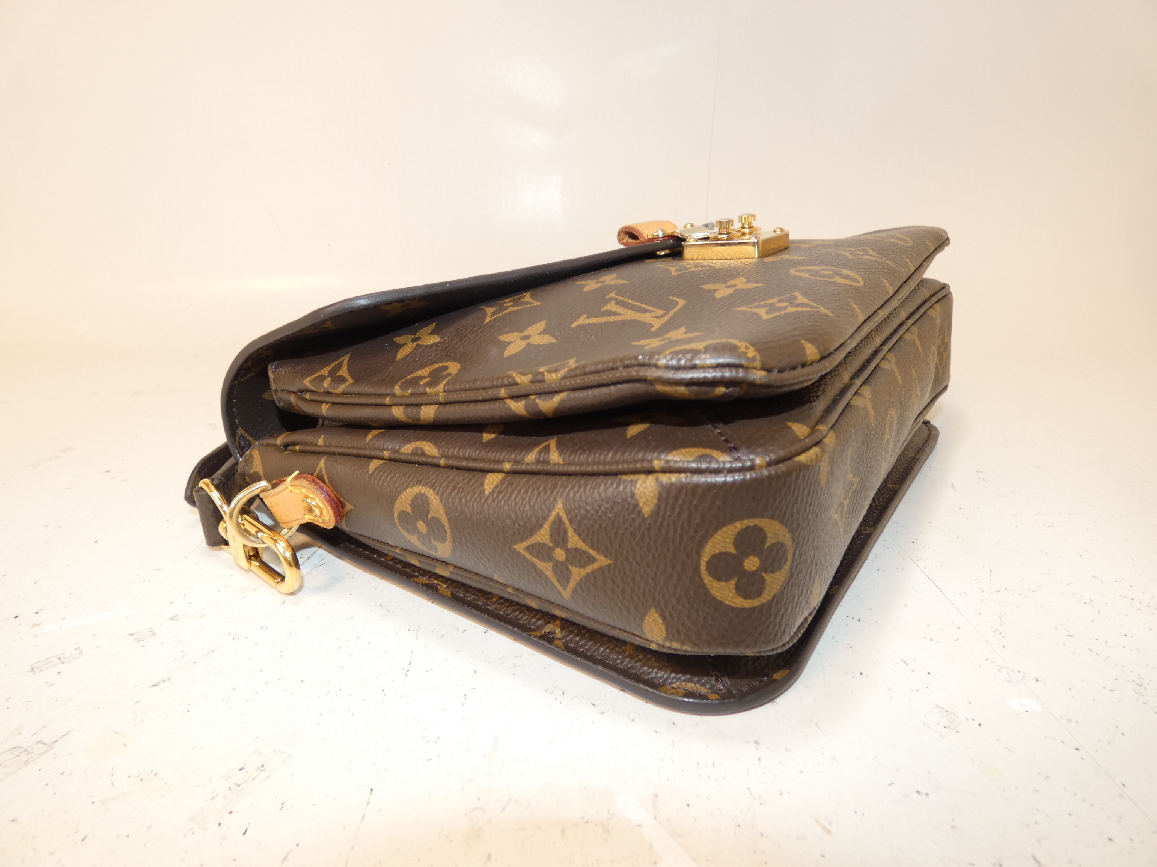 2-way Metis Monogram Hand Shoulder Bag — view 7