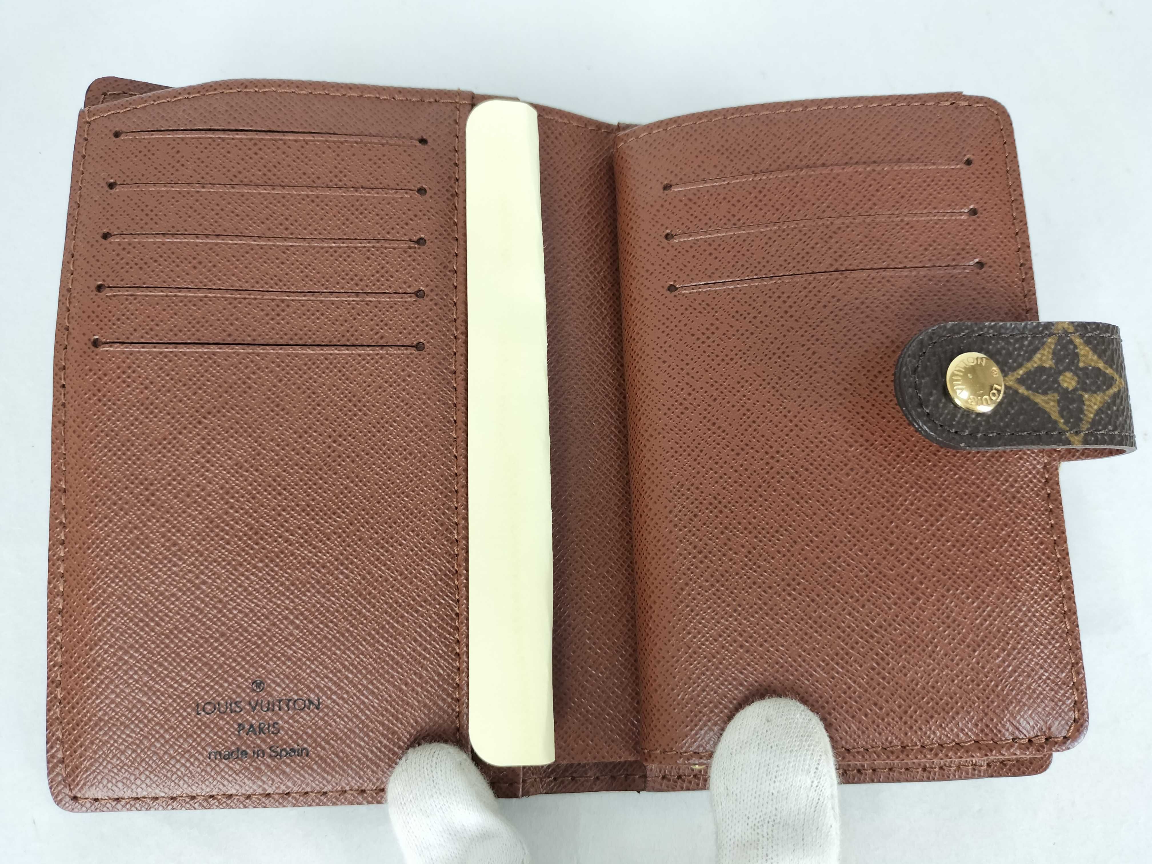 Monogram Vuitton Viennois Wallet — view 11