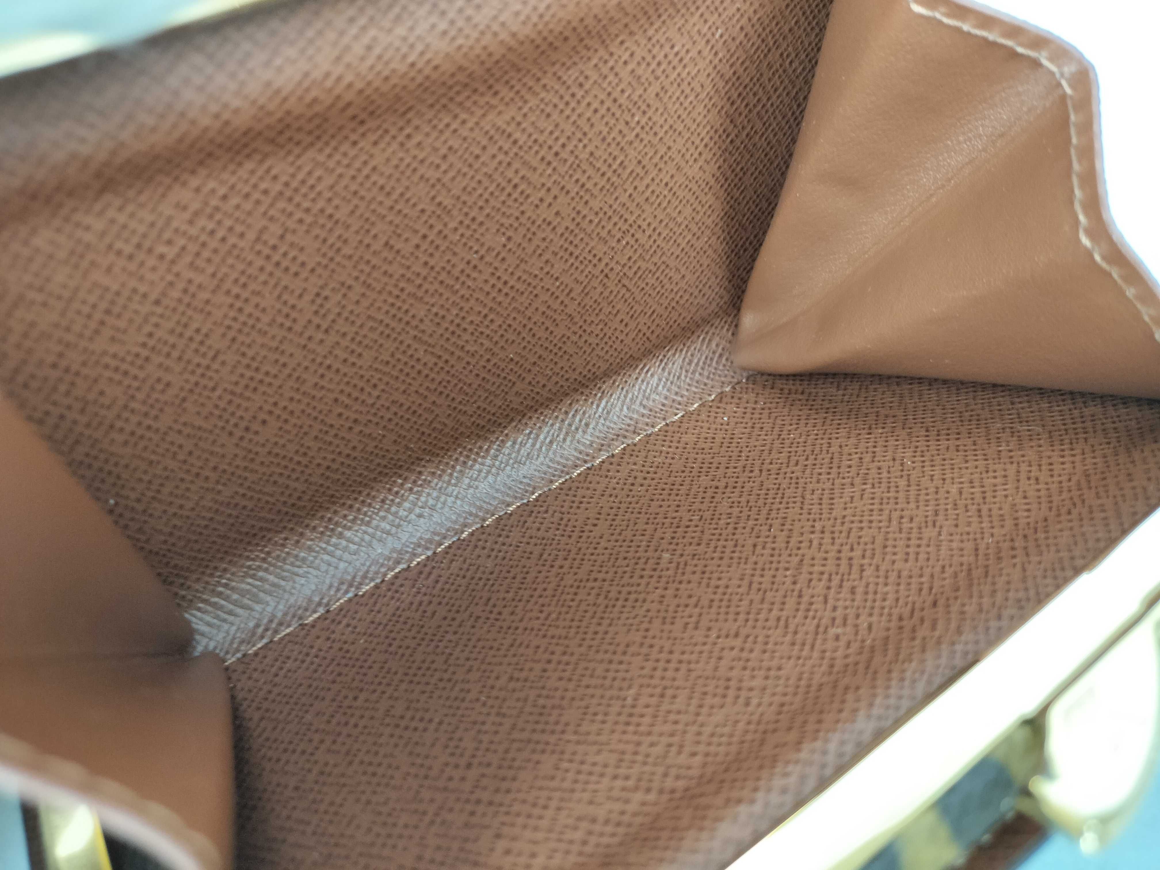 Monogram Vuitton Viennois Wallet — view 9