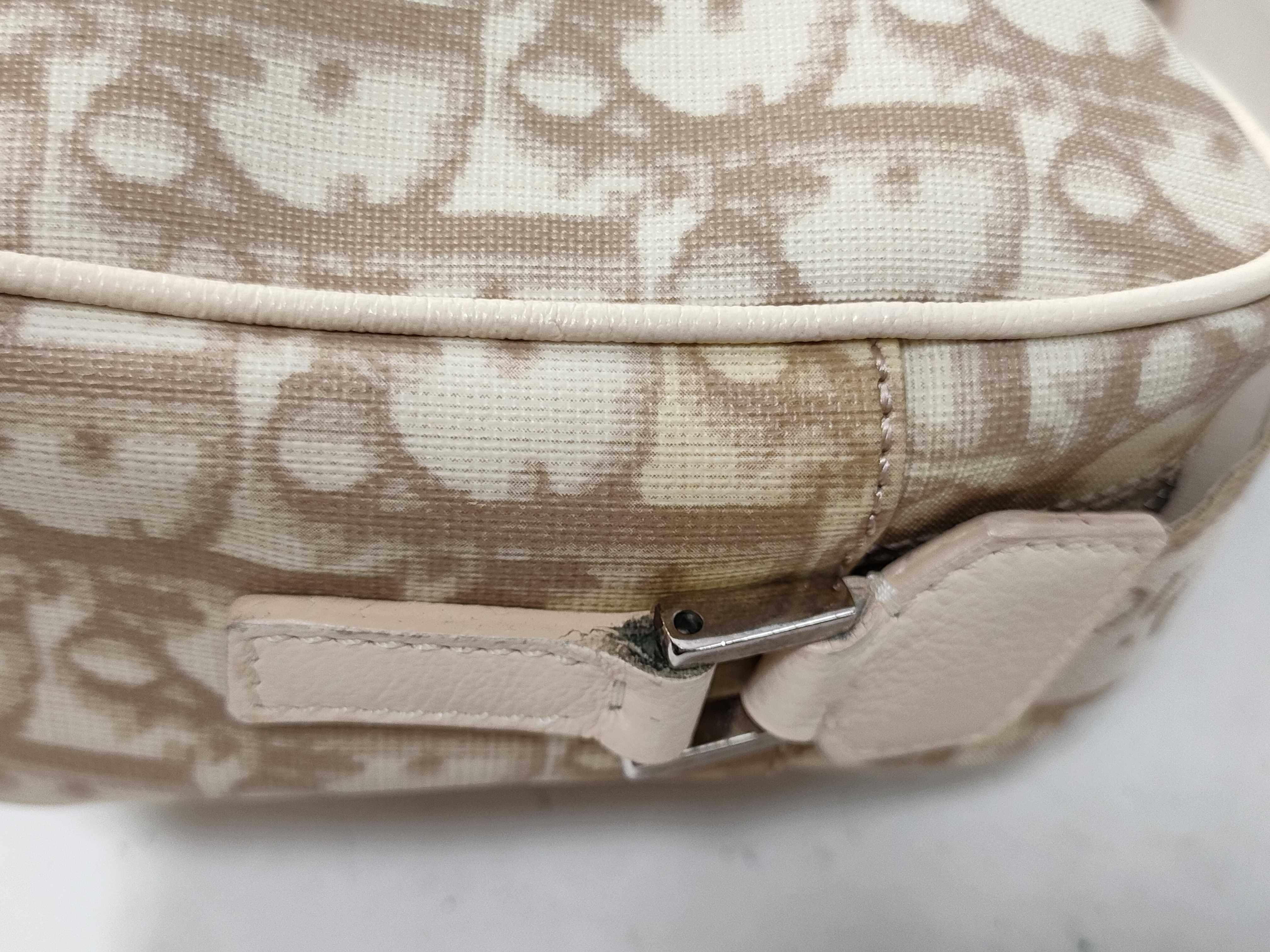 shoulder bag — view 8