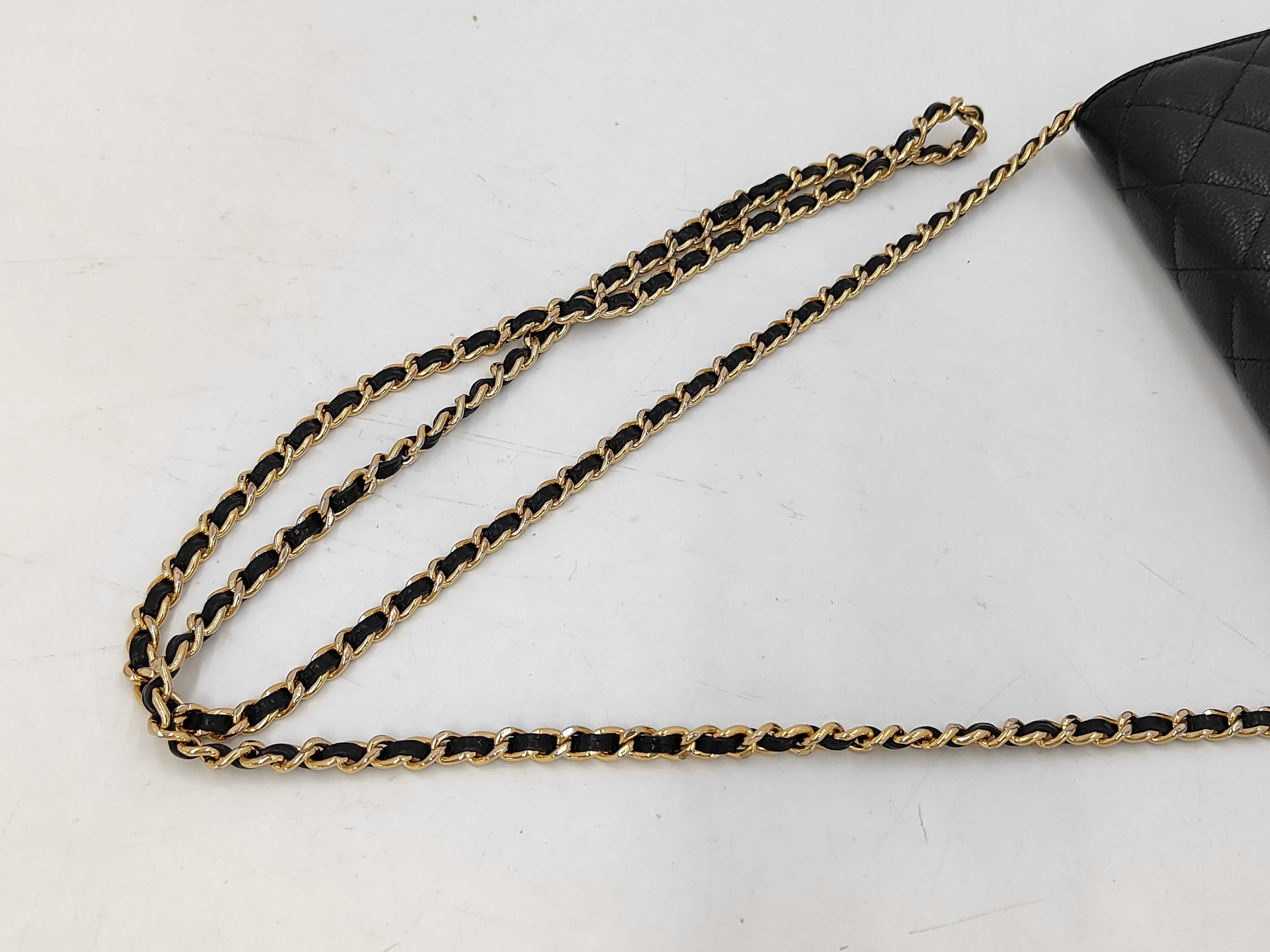 Chain Wallet Matelassé Caviar Leather Black Serial Number 29 Shoulder Bag — view 5