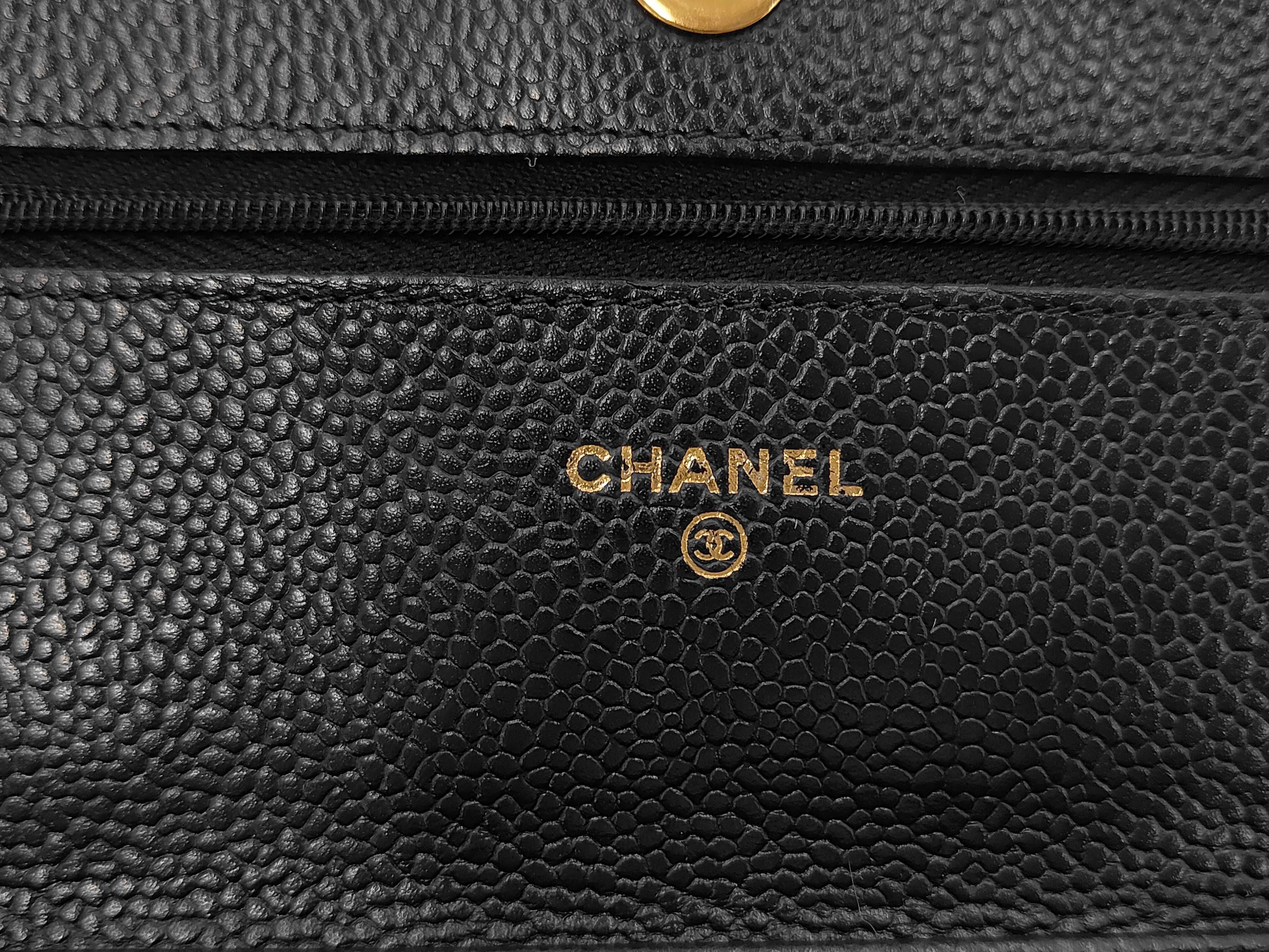 Chain Wallet Matelassé Caviar Leather Black Serial Number 29 Shoulder Bag — view 10