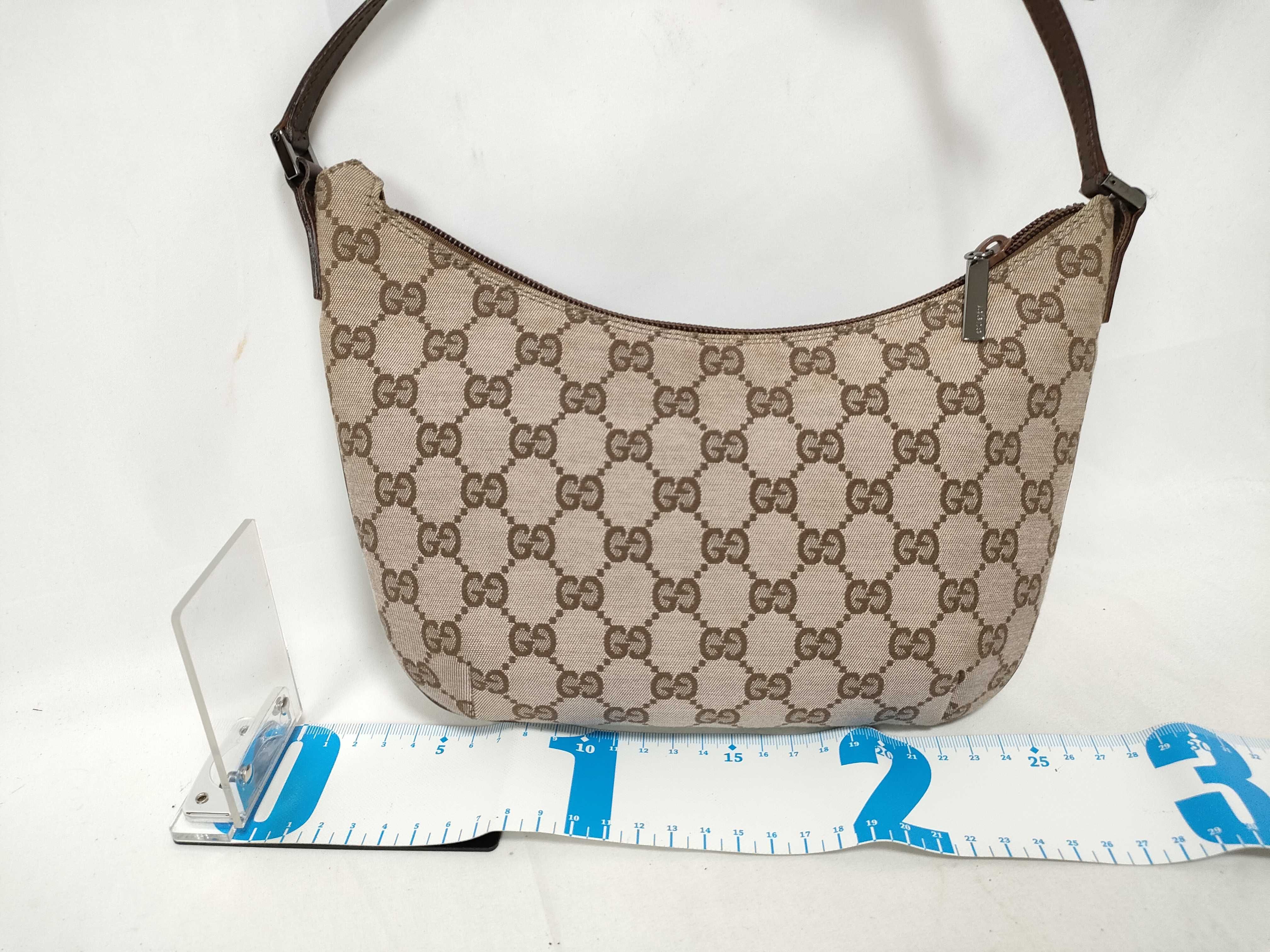 One-Shoulder GG Canvas Accessory Pouch 005 0813 Pouch — view 2