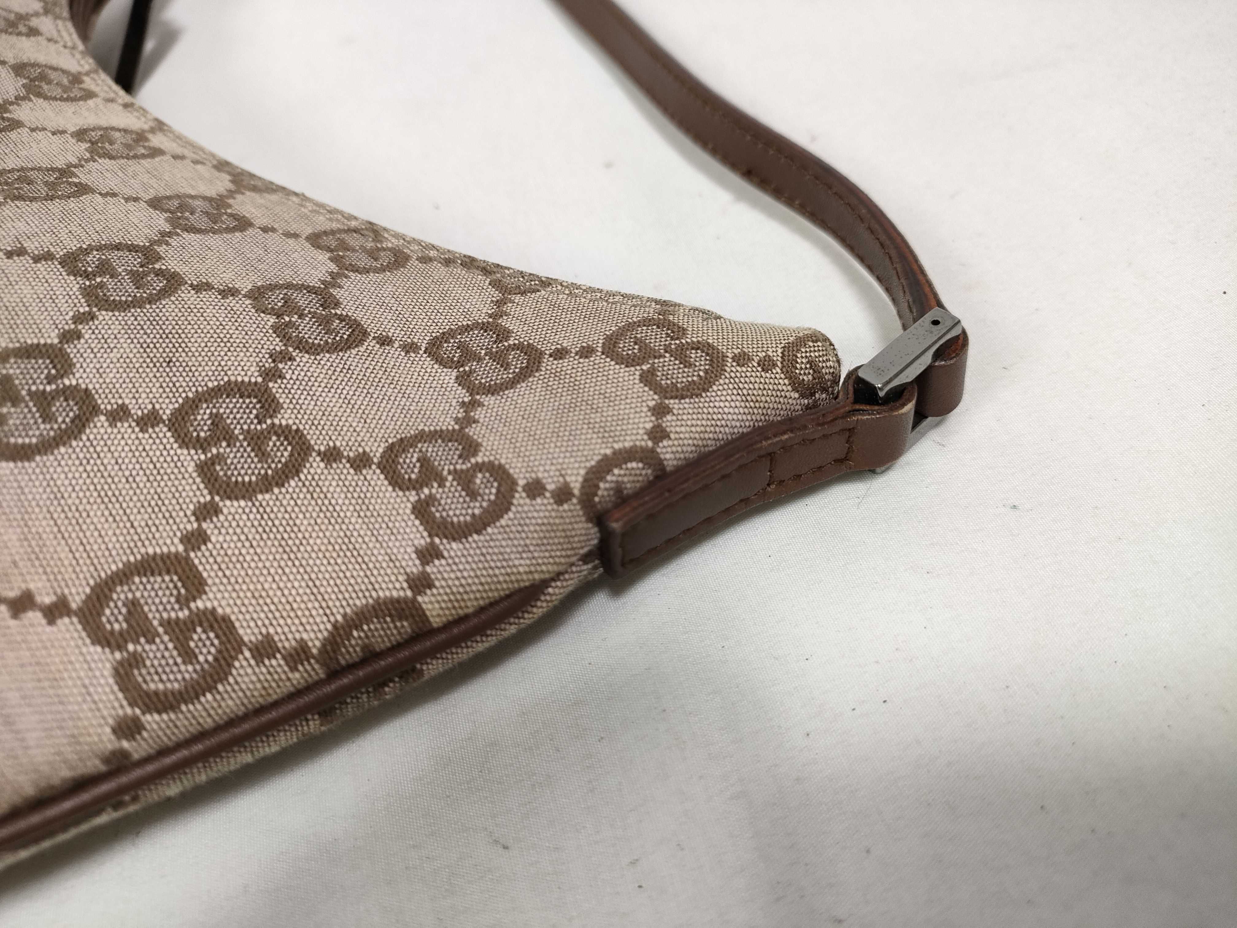 One-Shoulder GG Canvas Accessory Pouch 005 0813 Pouch — view 7
